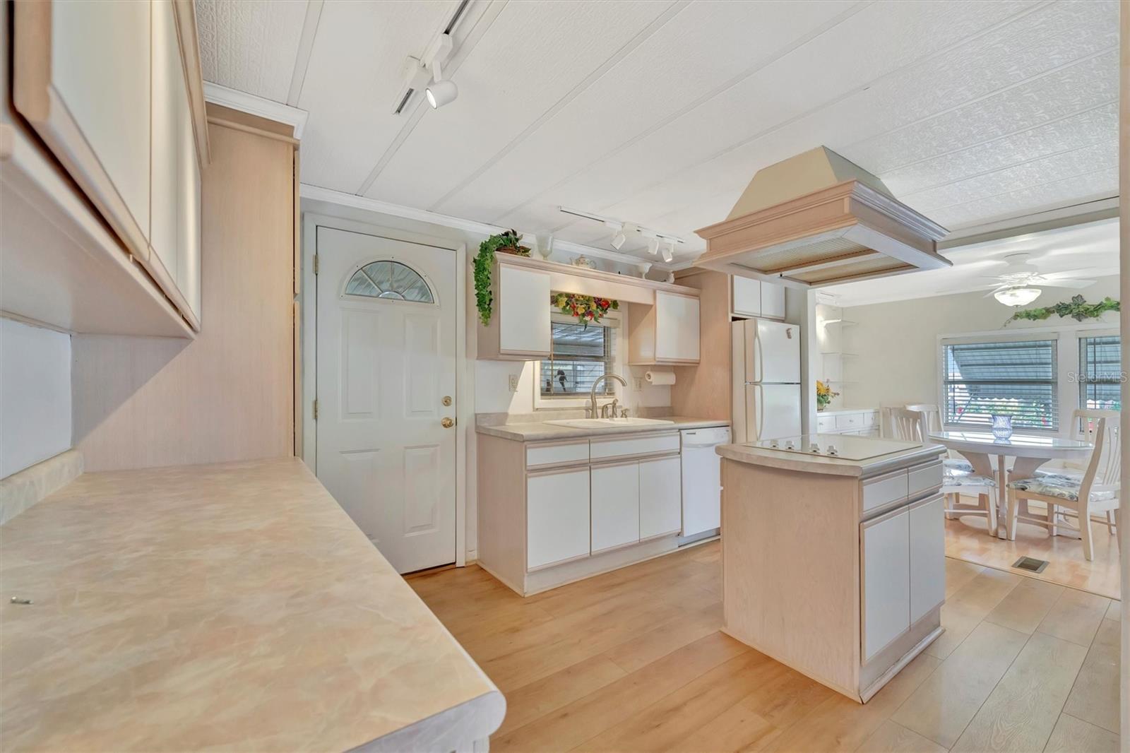 CARIBBEAN ISLES RESIDENTIAL CO - Residential