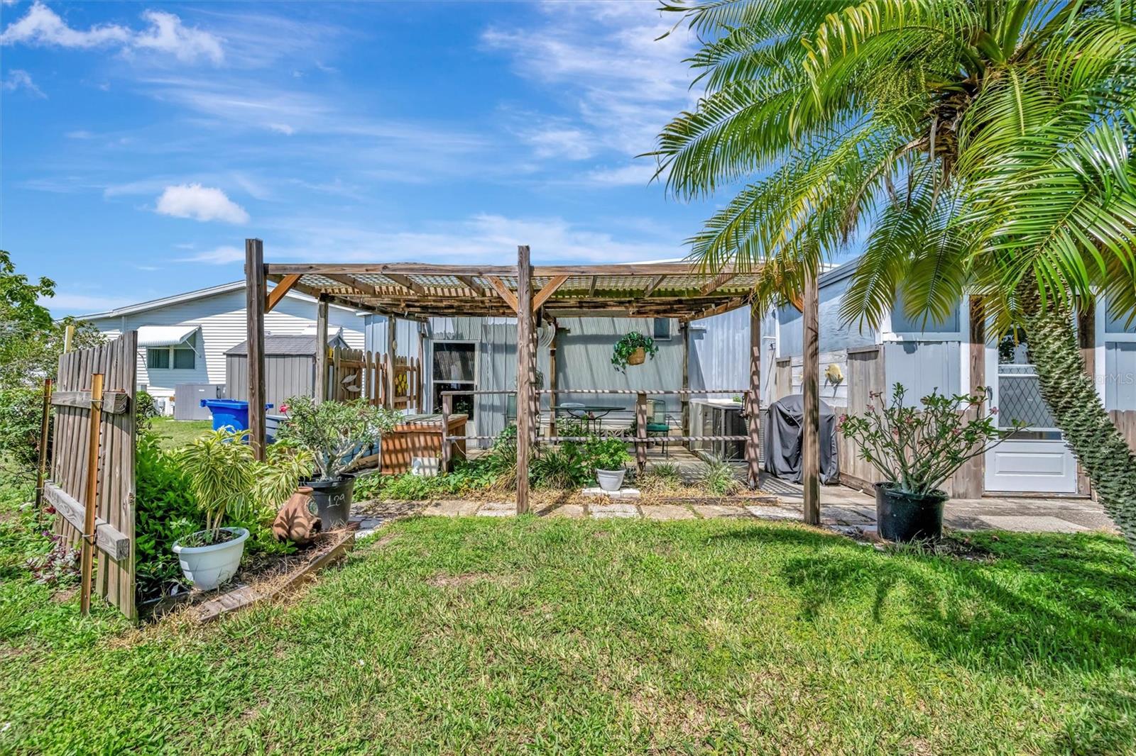 CARIBBEAN ISLES RESIDENTIAL CO - Residential