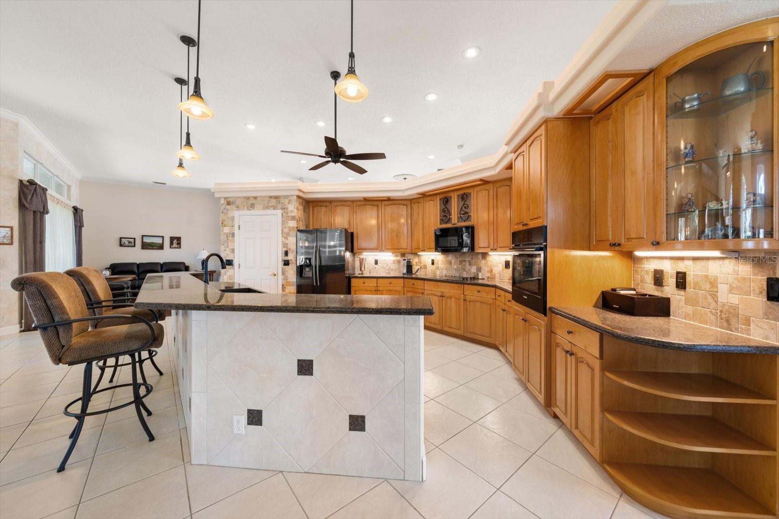 PINELLAS GROVES - Residential