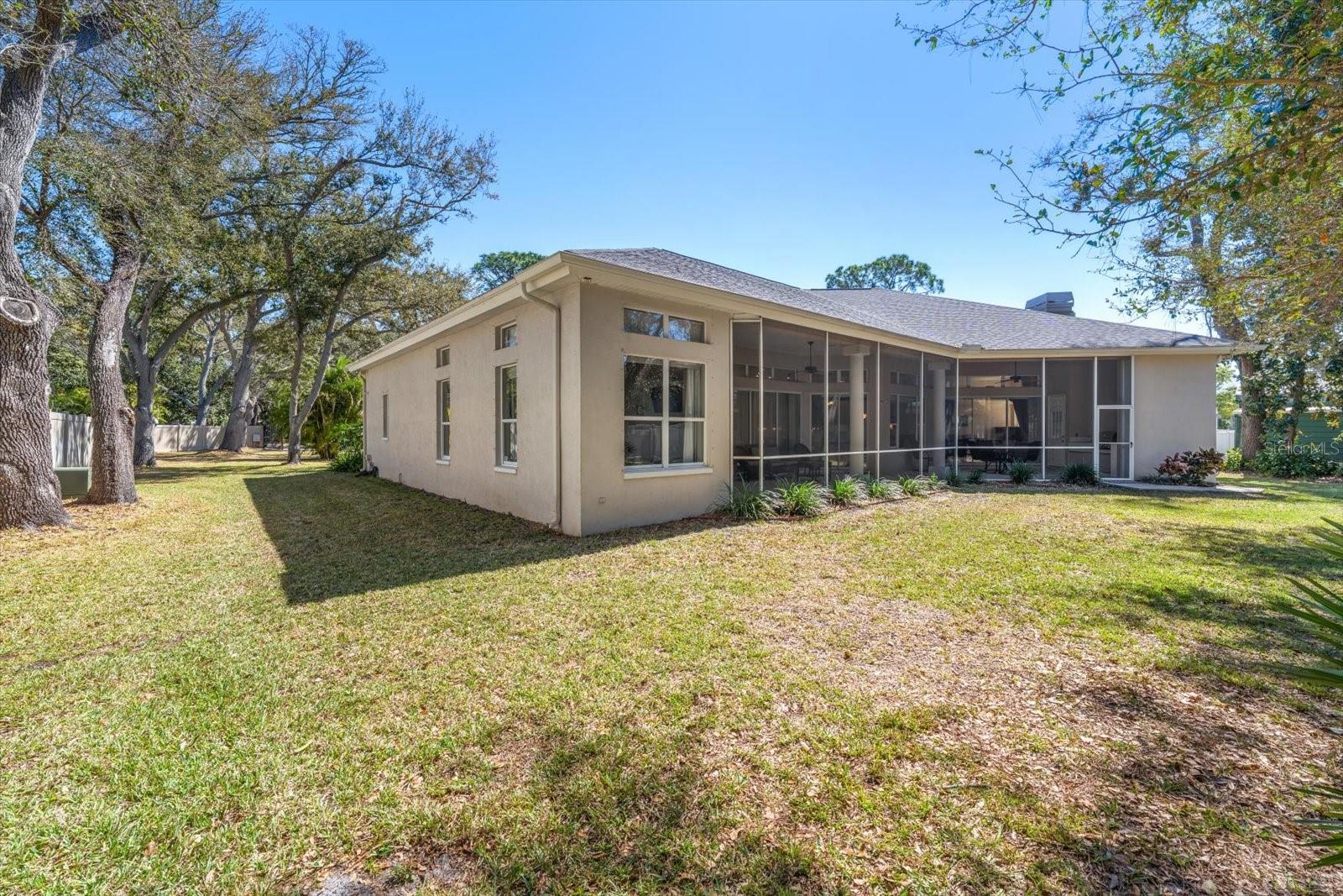 PINELLAS GROVES - Residential