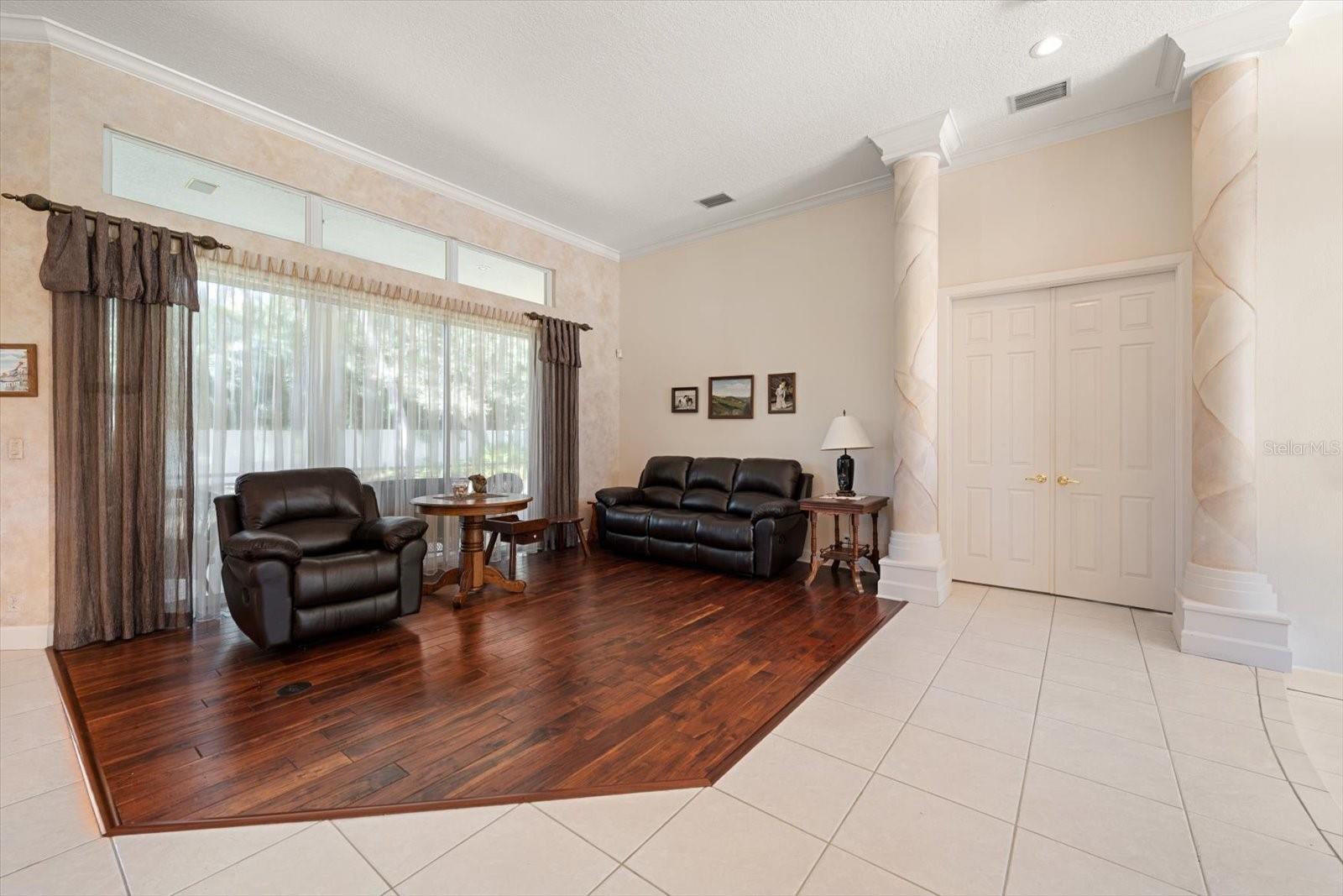 PINELLAS GROVES - Residential