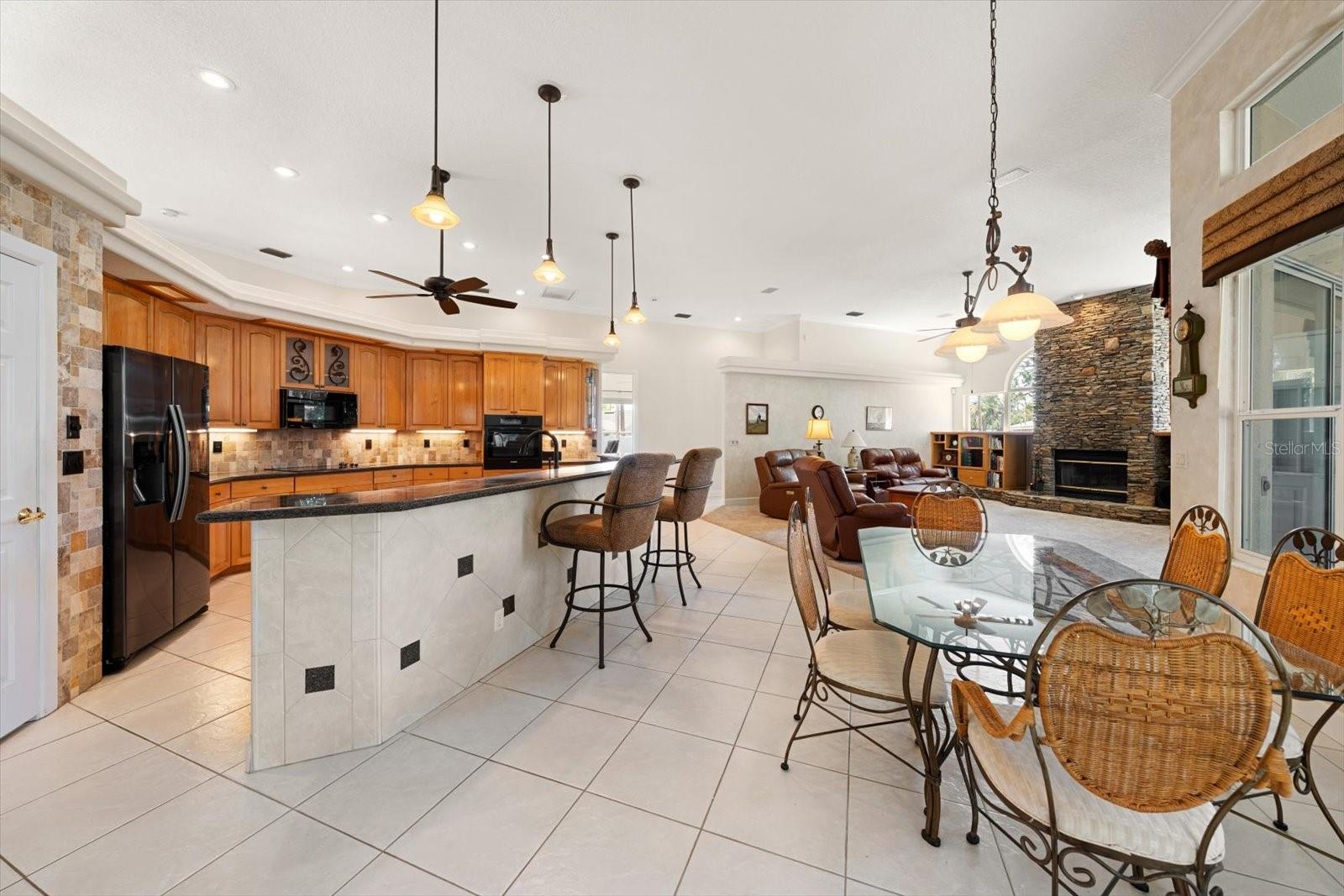 PINELLAS GROVES - Residential