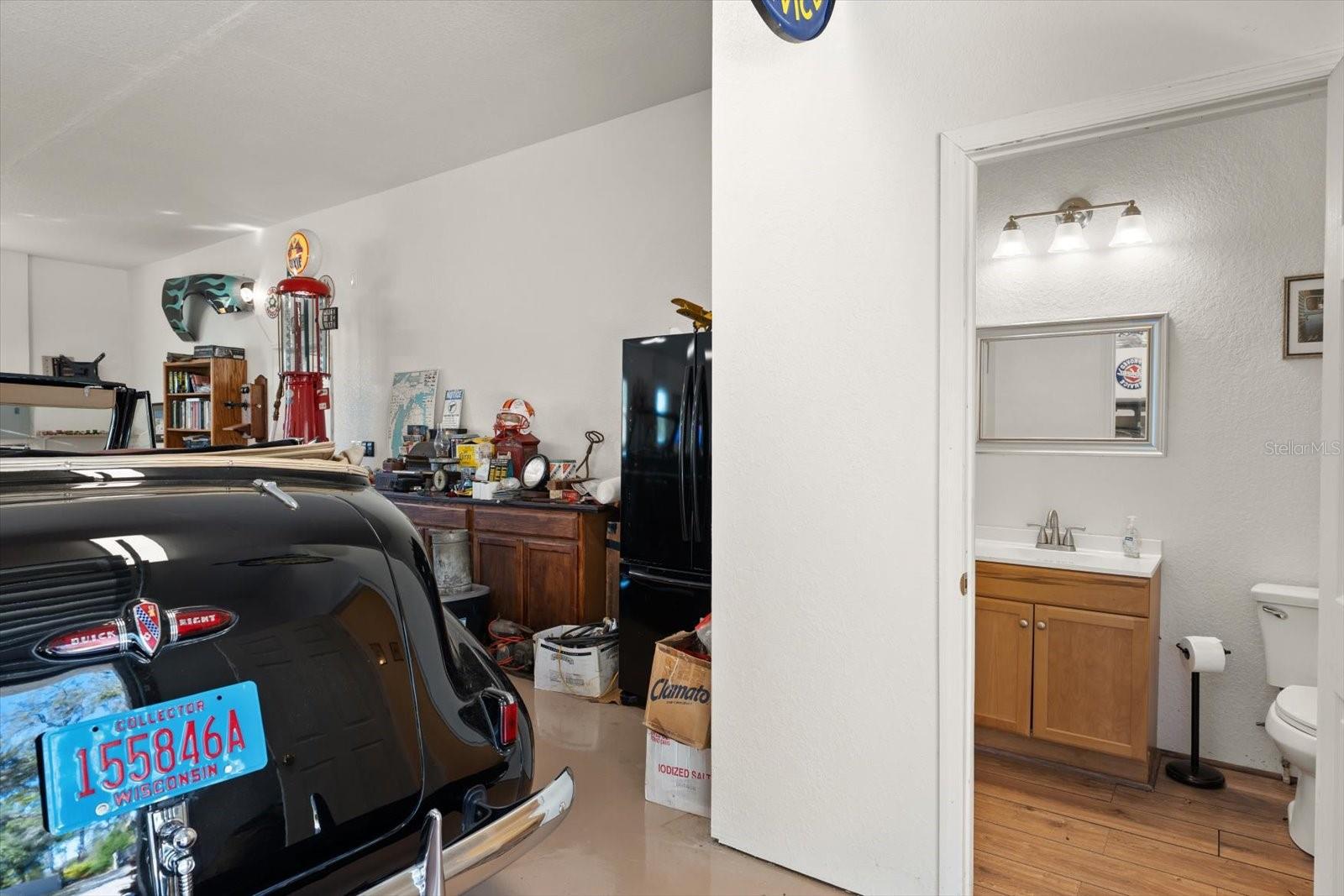 PINELLAS GROVES - Residential