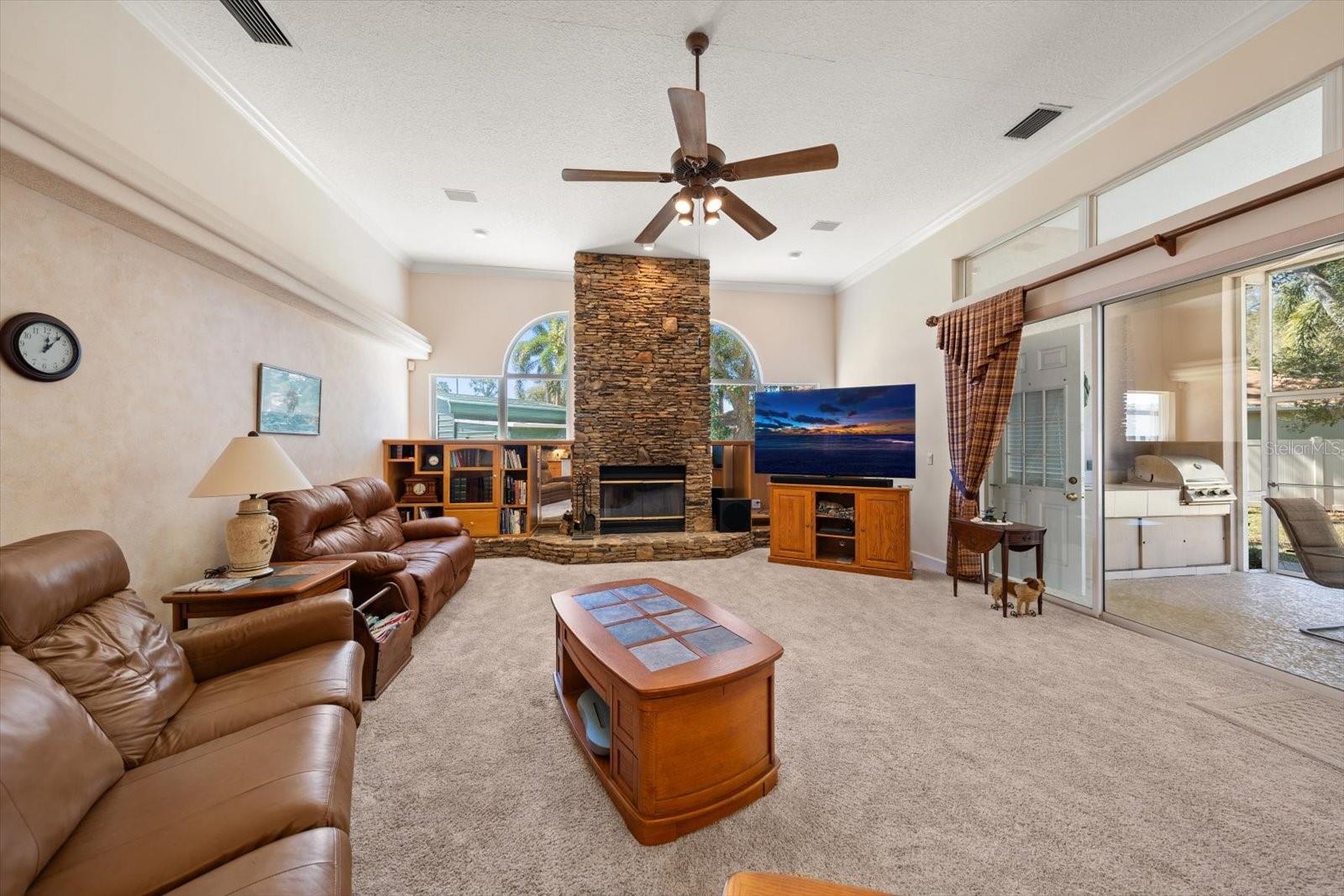 PINELLAS GROVES - Residential