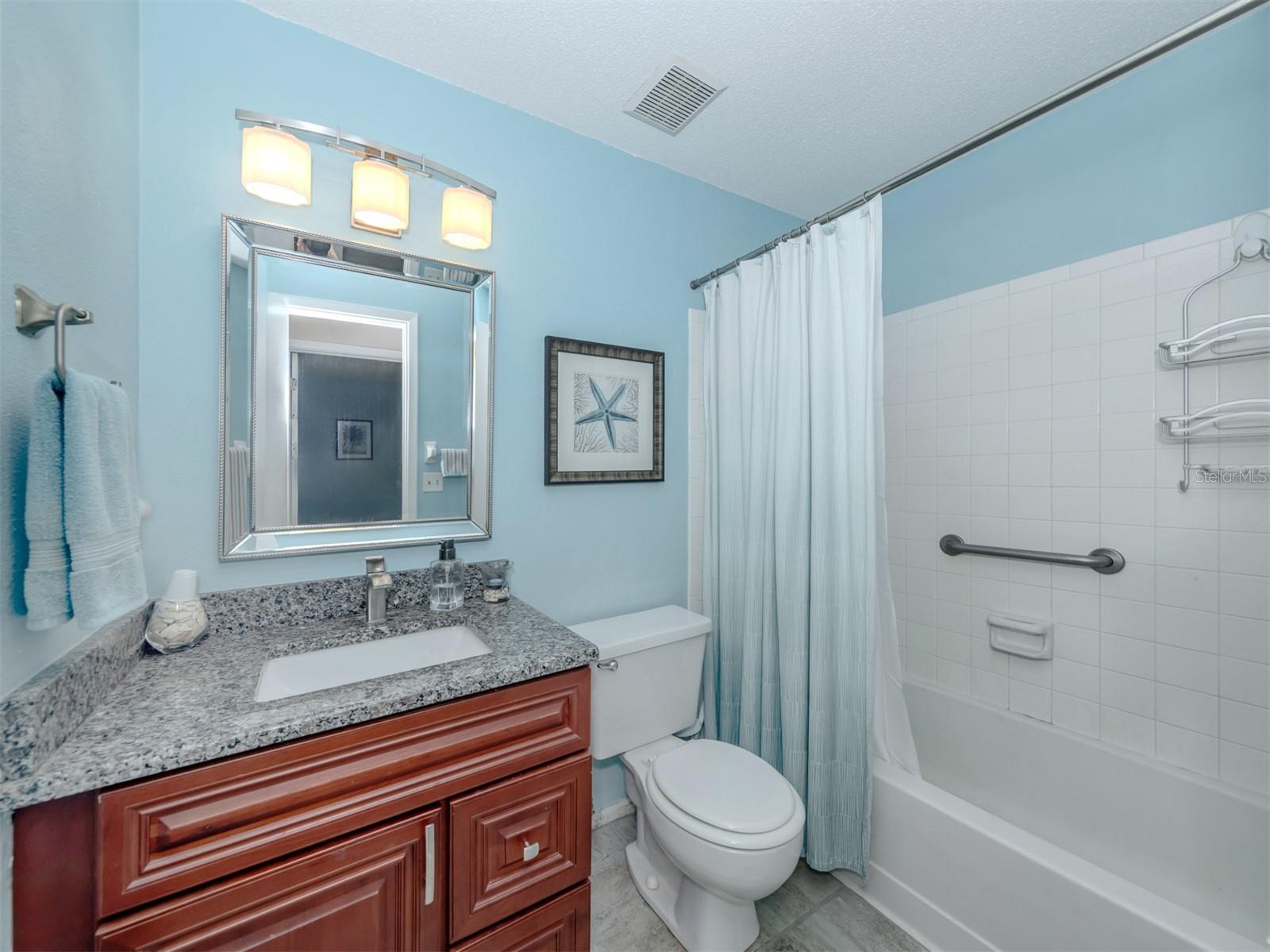 MISSION LAKES - Residential