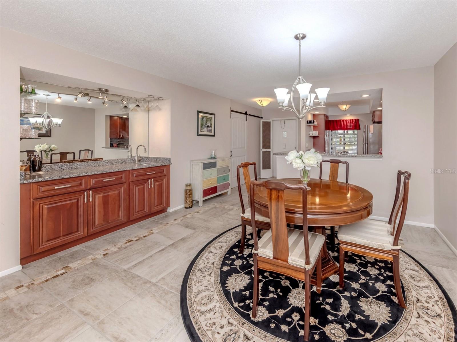 MISSION LAKES - Residential