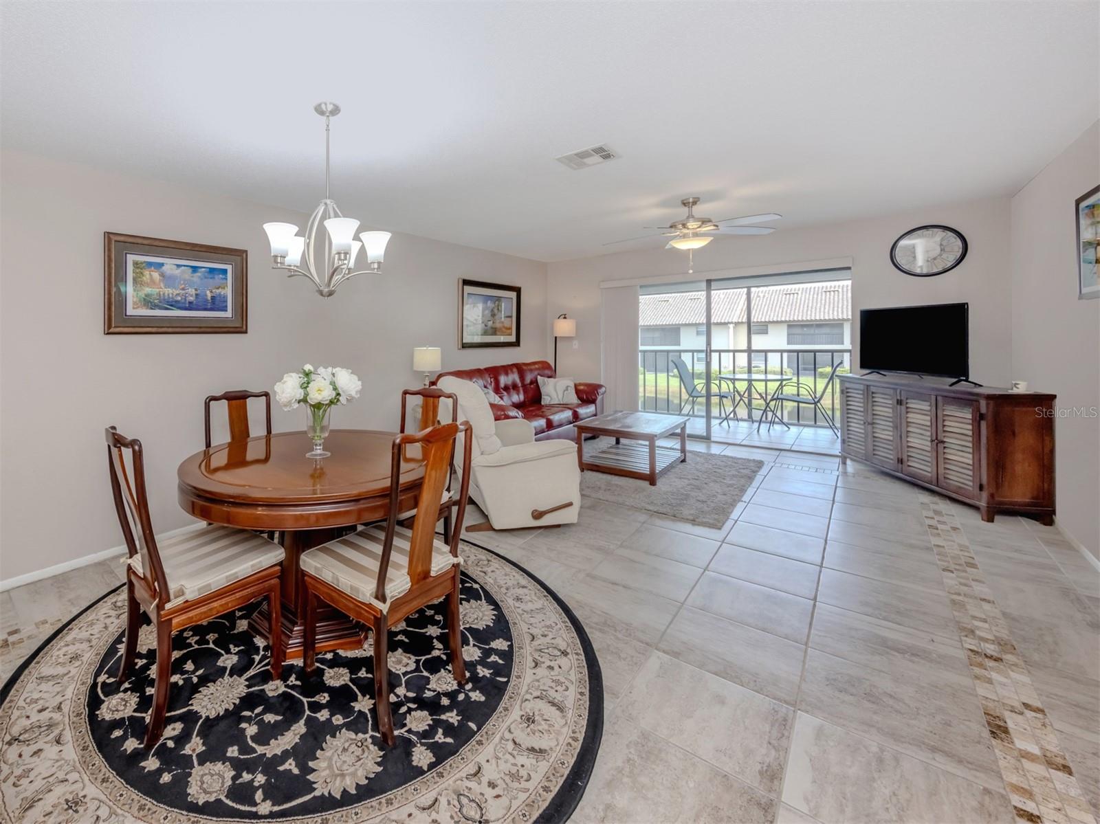 MISSION LAKES - Residential