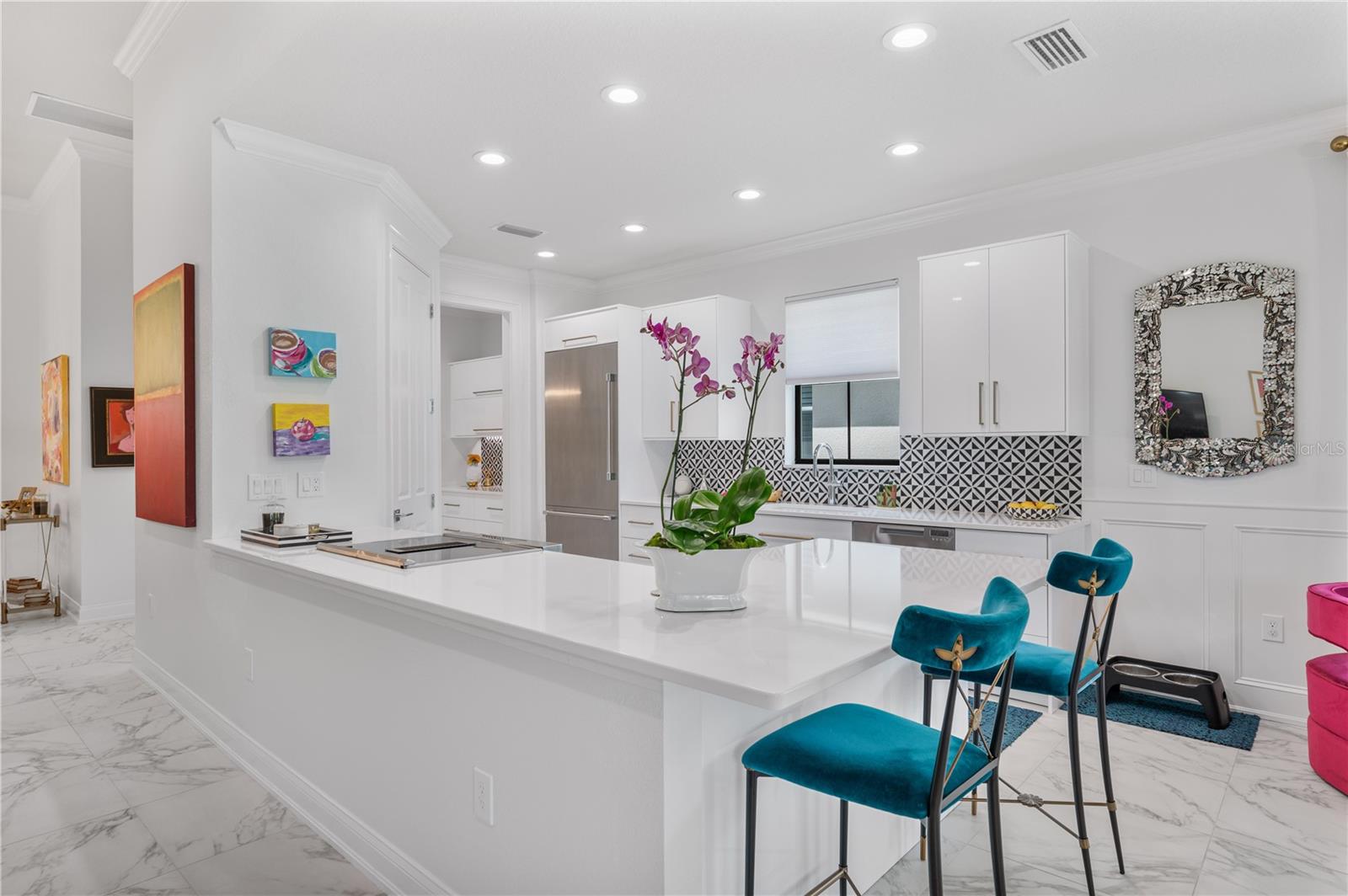 LAKE JAMES PH THREE - Residential