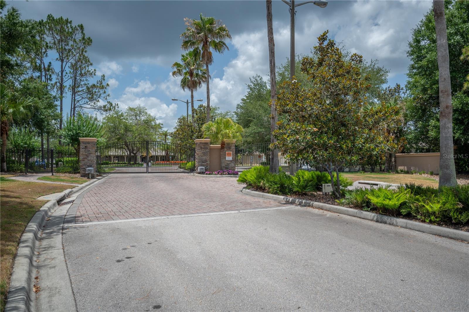 LAKE JAMES PH THREE - Residential