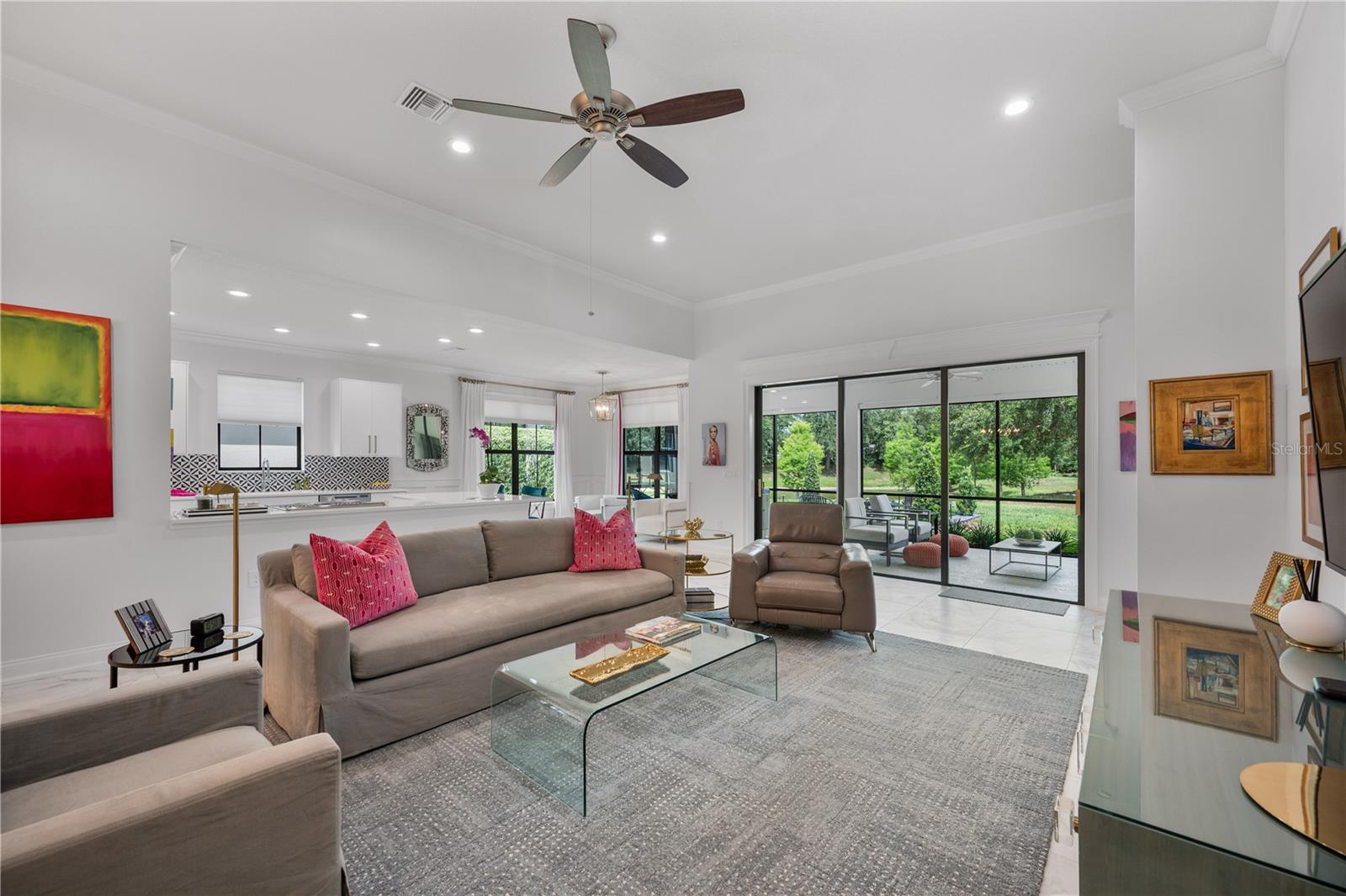 LAKE JAMES PH THREE - Residential