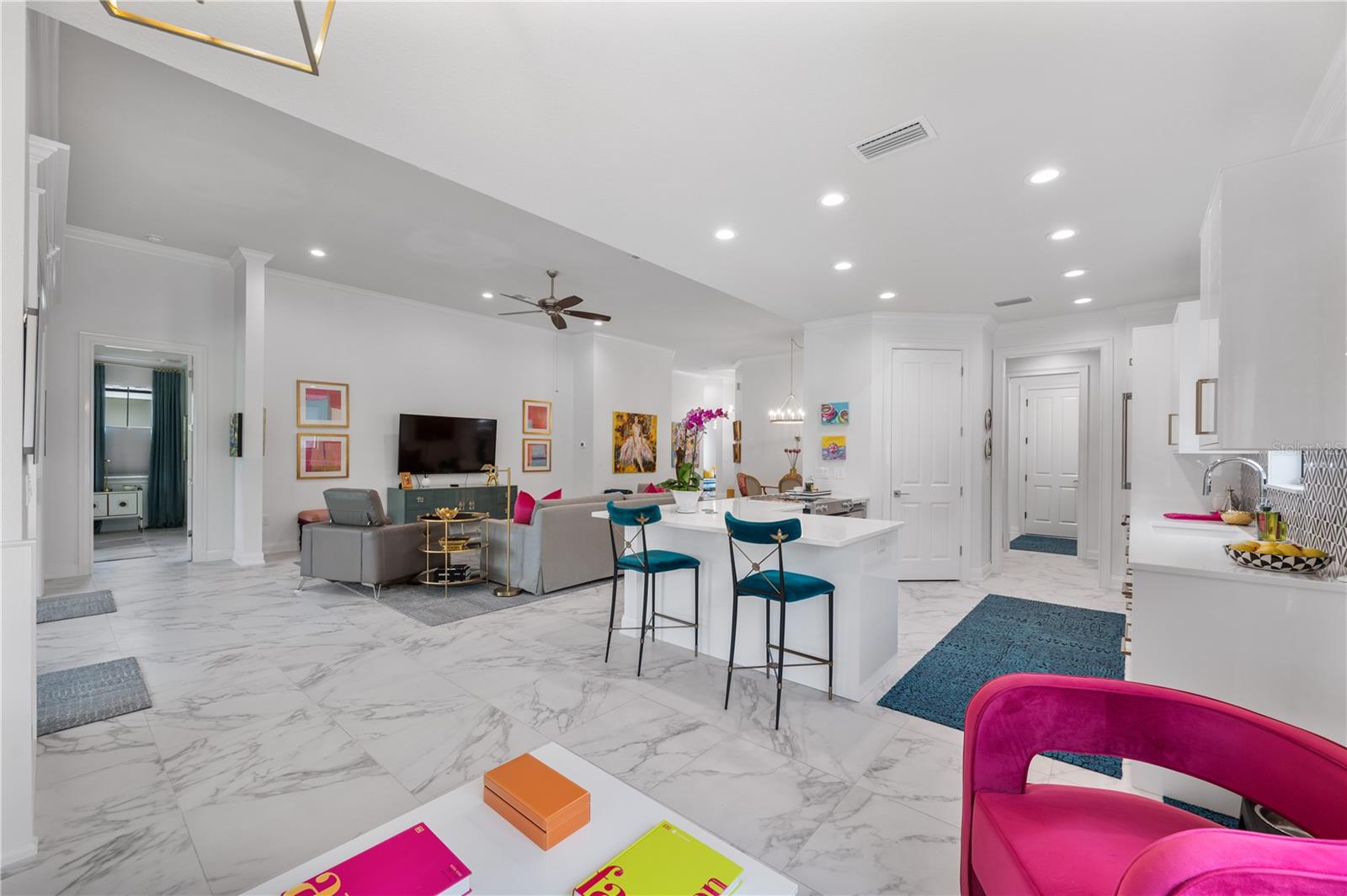 LAKE JAMES PH THREE - Residential
