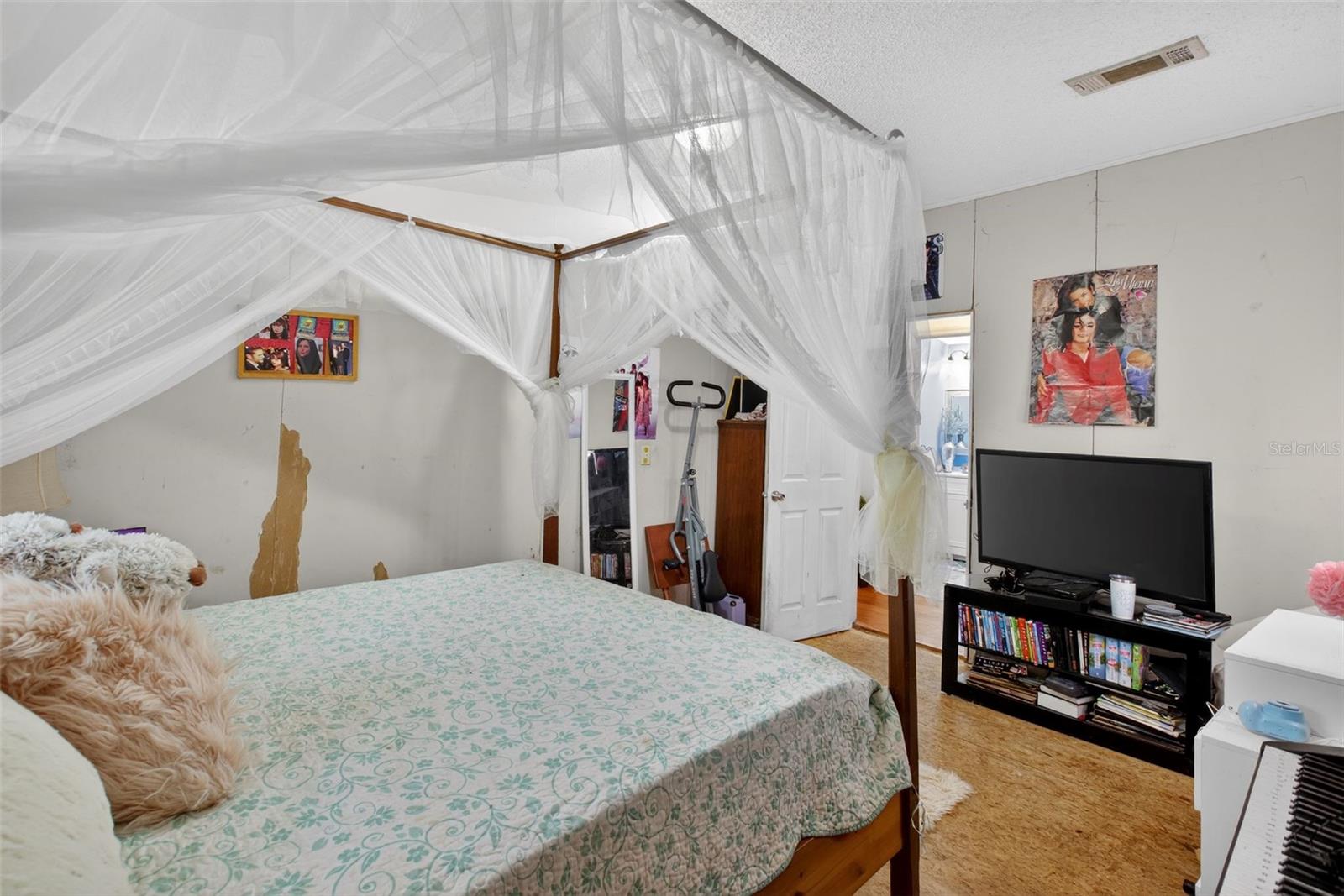 PINE VLY UN #2 - Residential