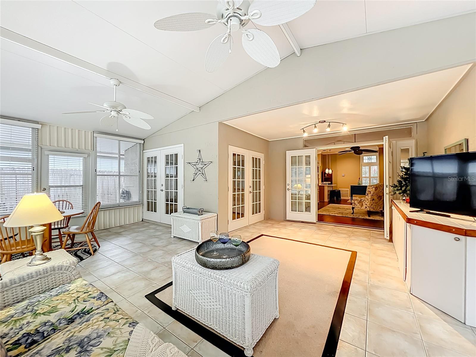 ALAFAYA WOODS PH 11 - Residential