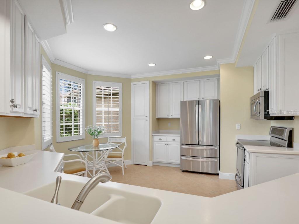 Photo 14 of 38 of 25130 SANDPIPER GREENS COURT 106 condo