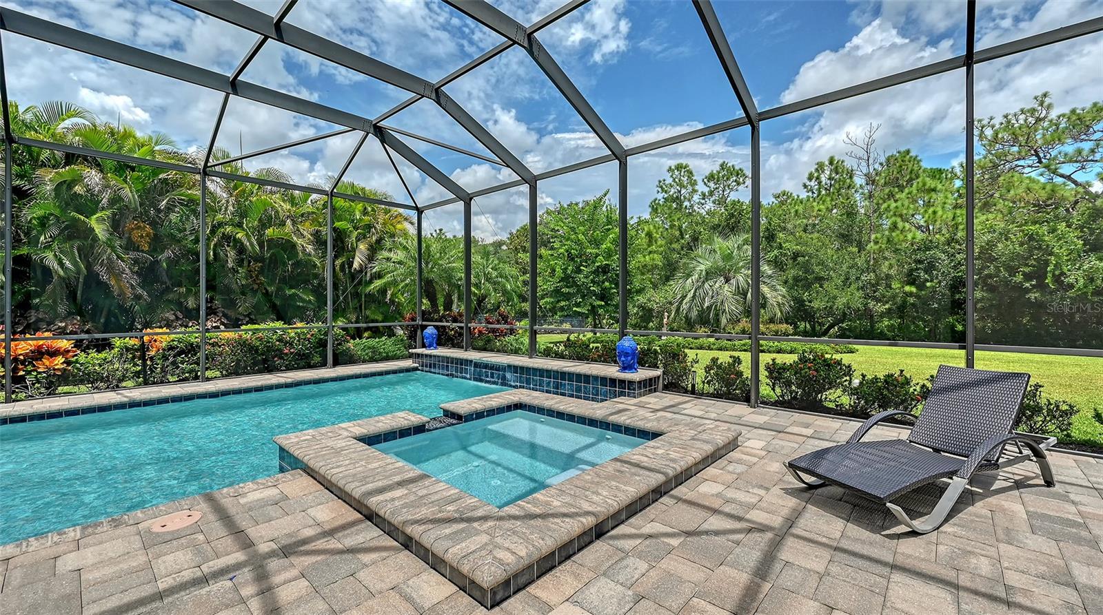 CONCESSION - Residential