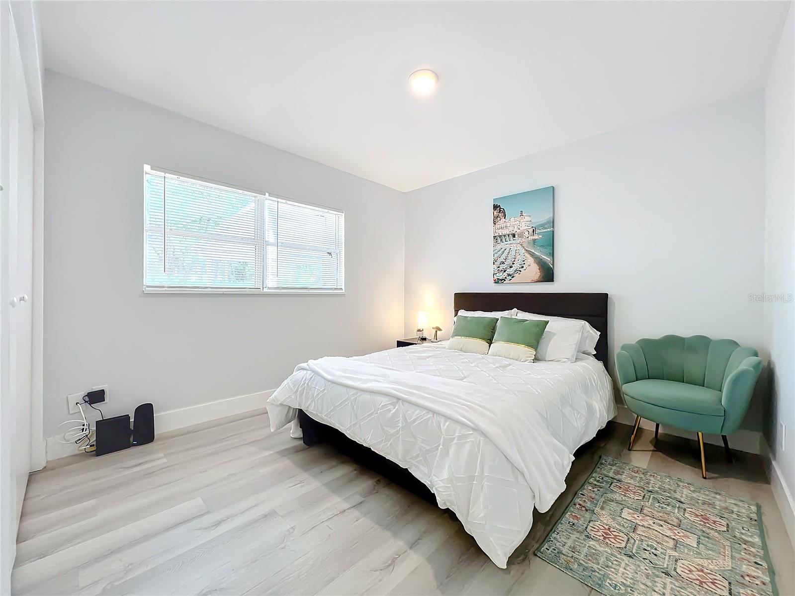 LAKE SUNSET SHORES - Residential Lease