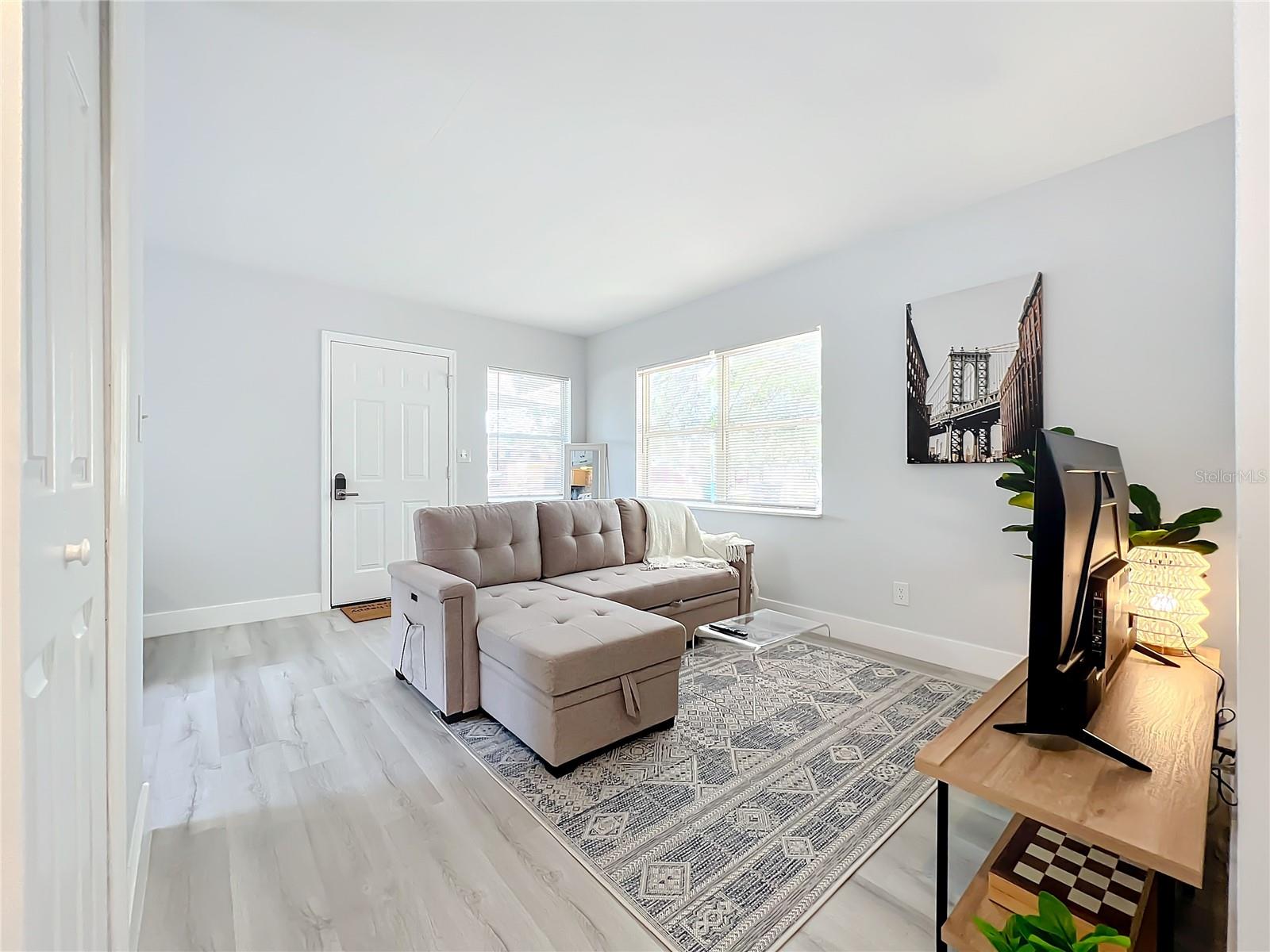 LAKE SUNSET SHORES - Residential Lease