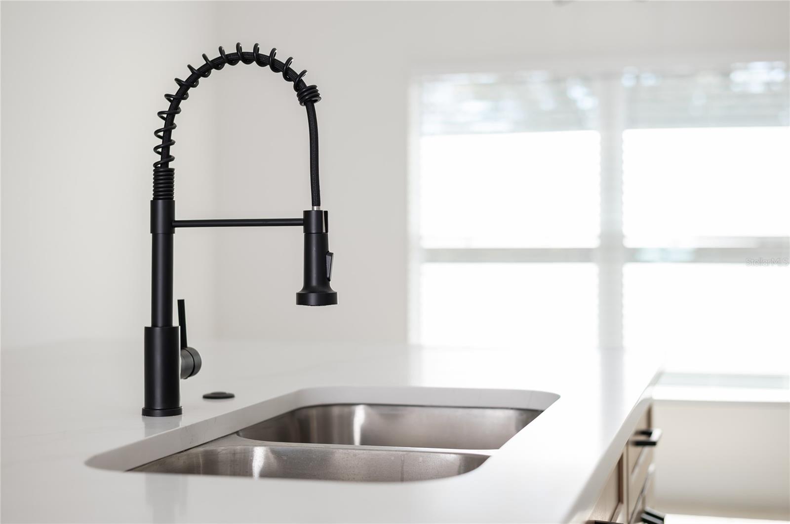 WOODHILLS - Residential