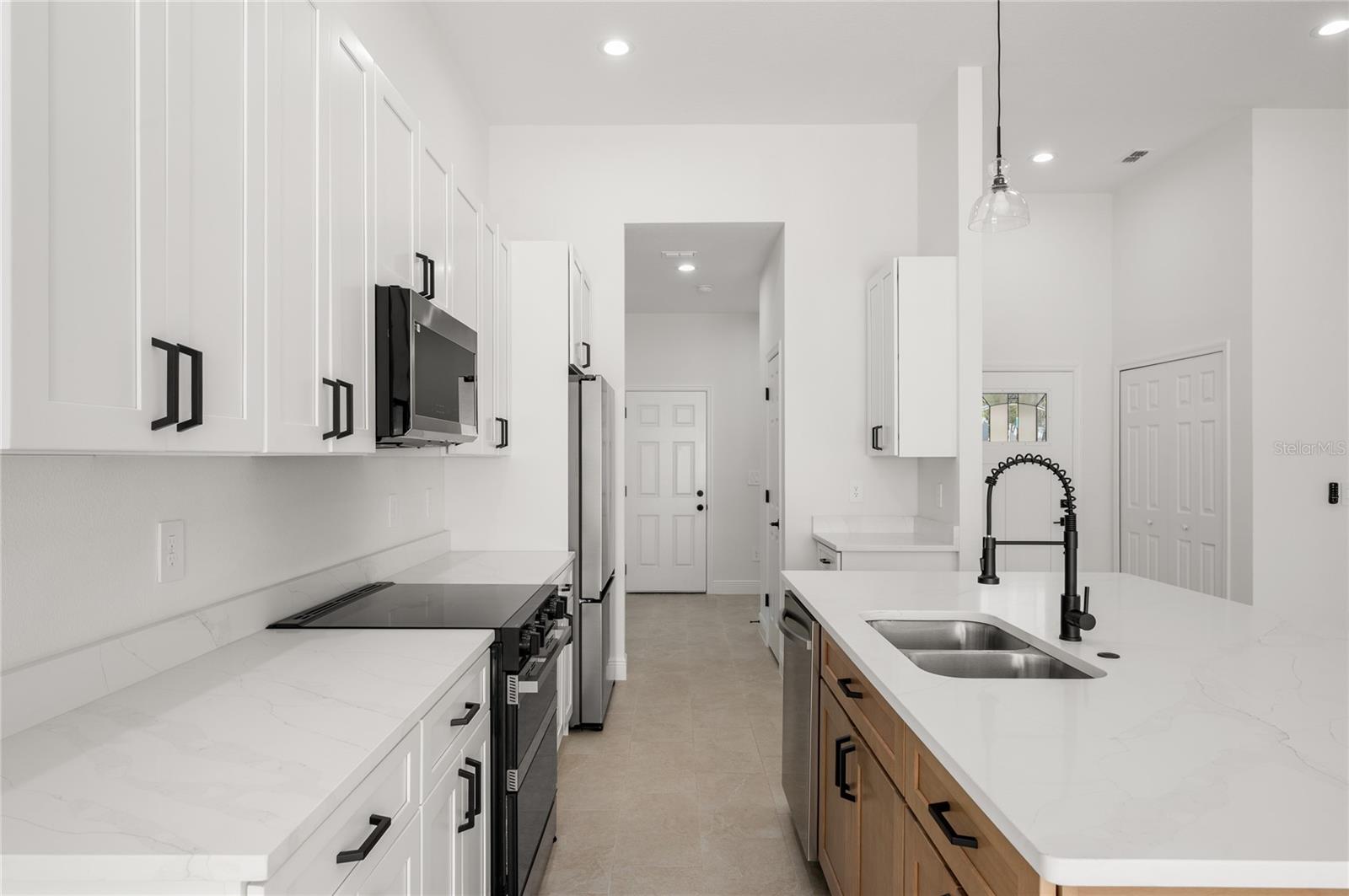 WOODHILLS - Residential