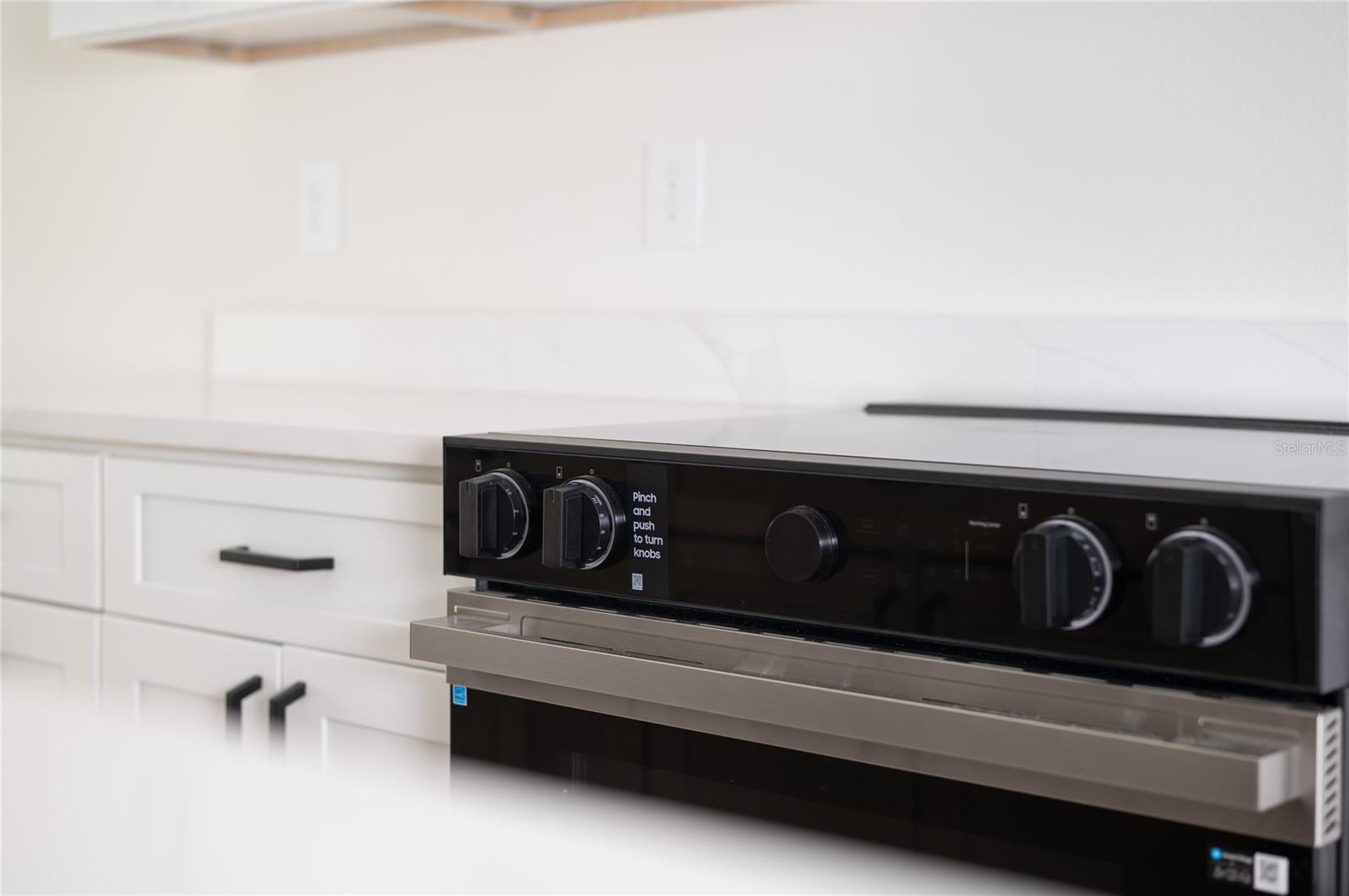 WOODHILLS - Residential