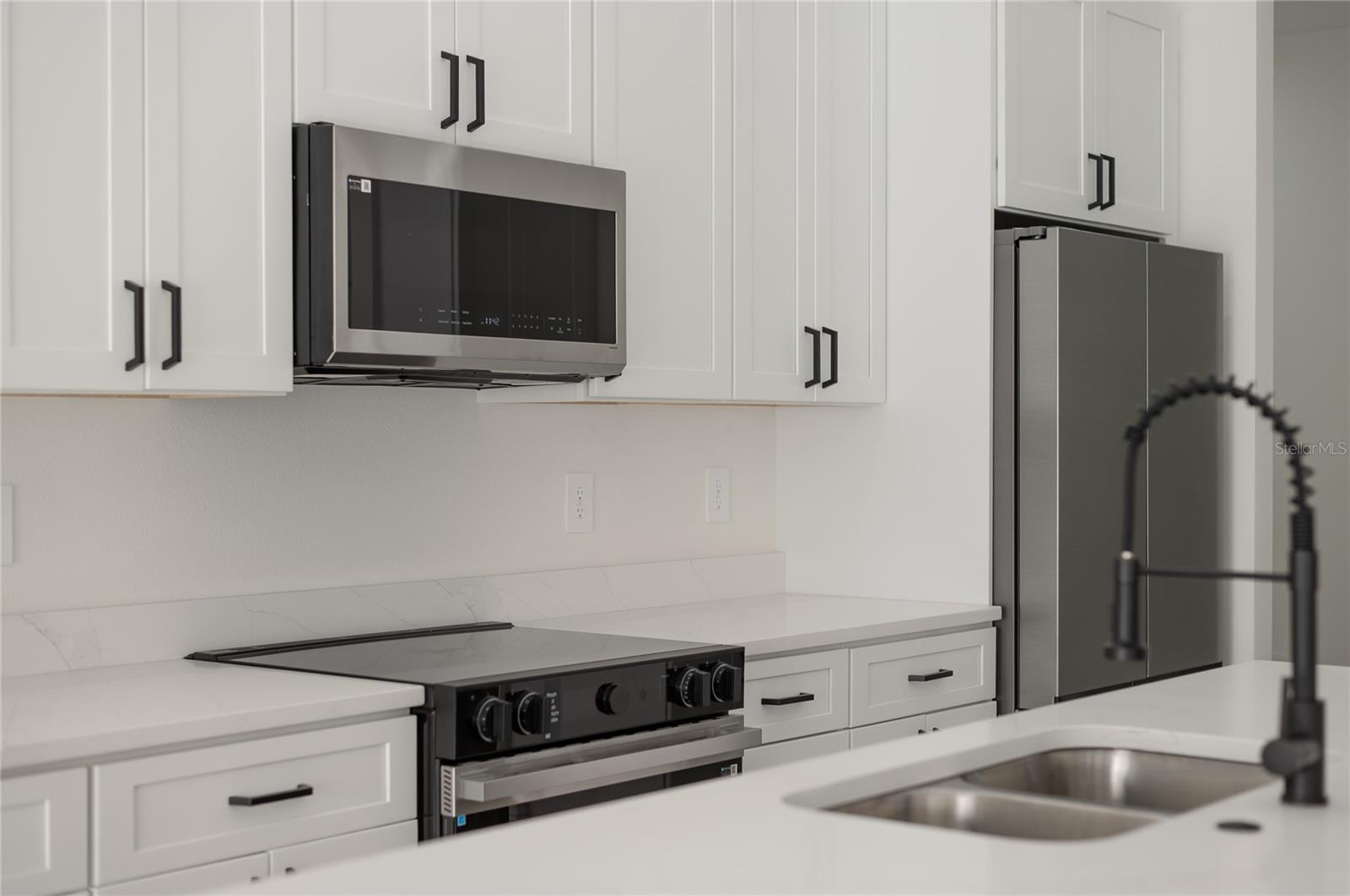 WOODHILLS - Residential