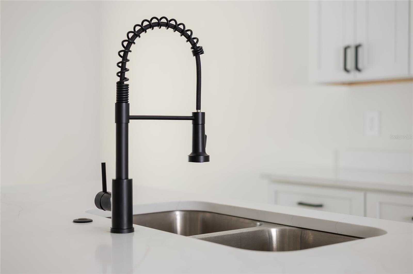 WOODHILLS - Residential