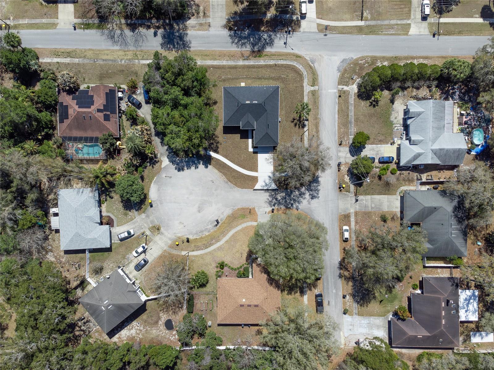 WOODHILLS - Residential