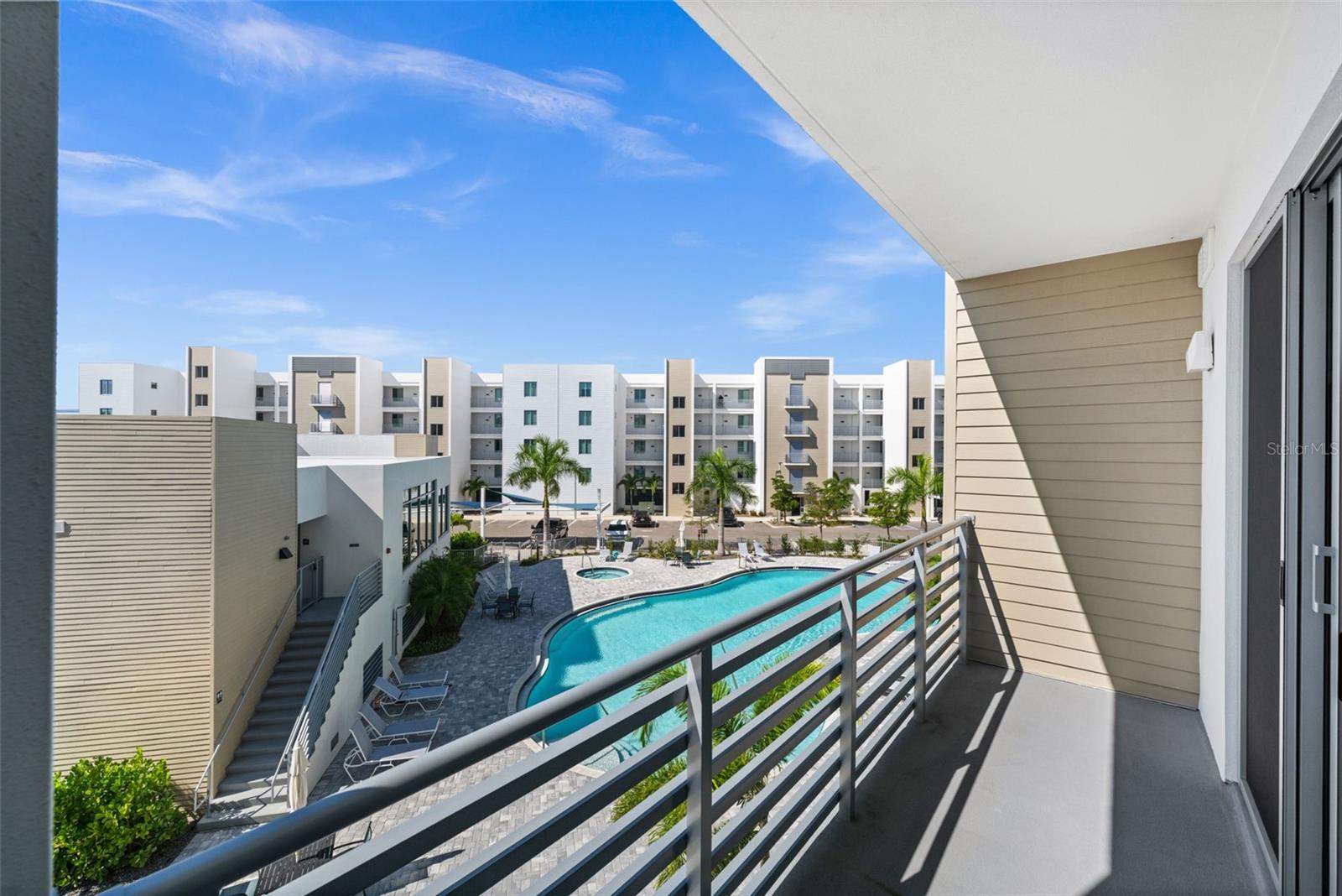 1703 N TAMIAMI TRAIL 303