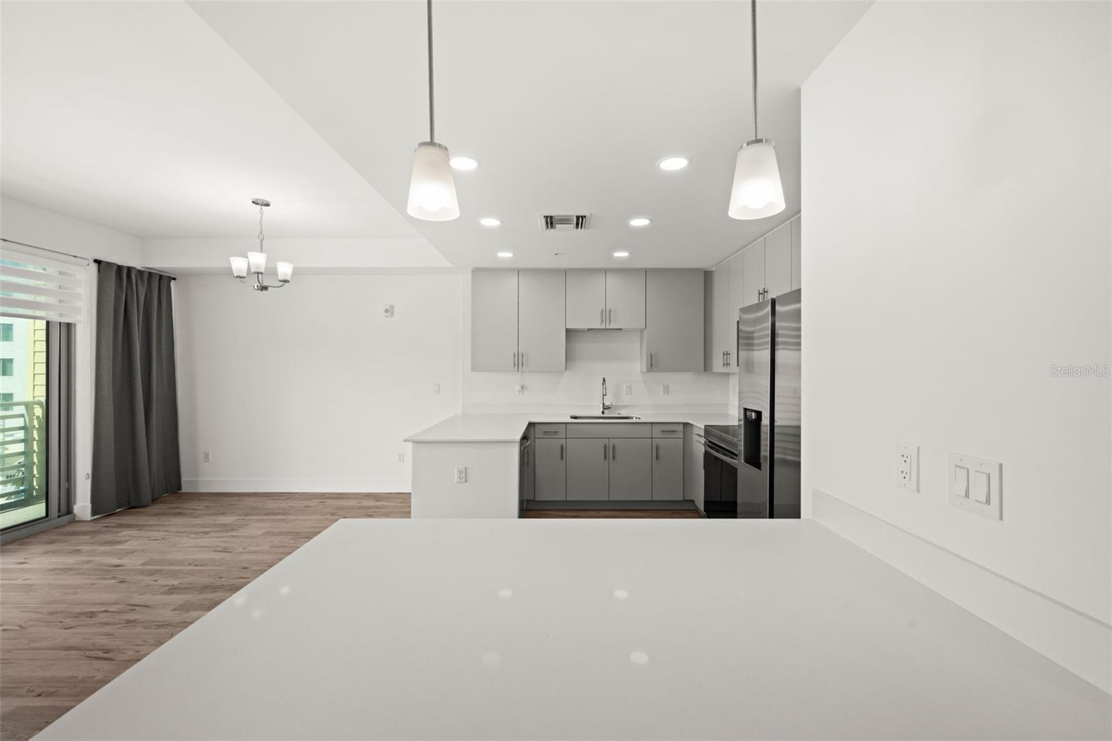 THE STRAND OF SARASOTA - Residential