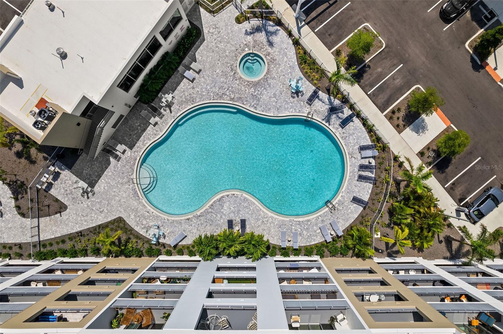 THE STRAND OF SARASOTA - Residential