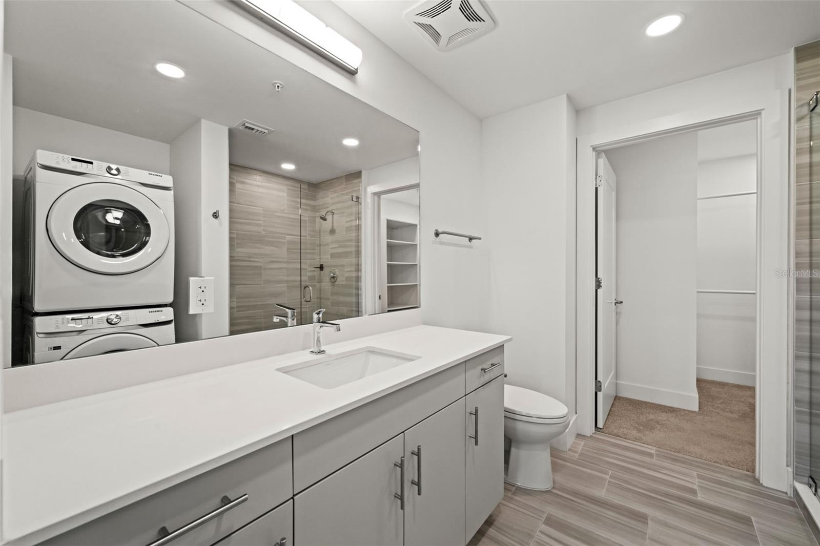 THE STRAND OF SARASOTA - Residential