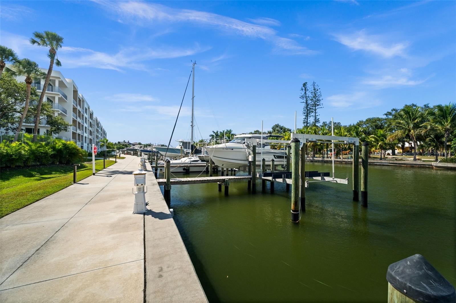 THE STRAND OF SARASOTA - Residential