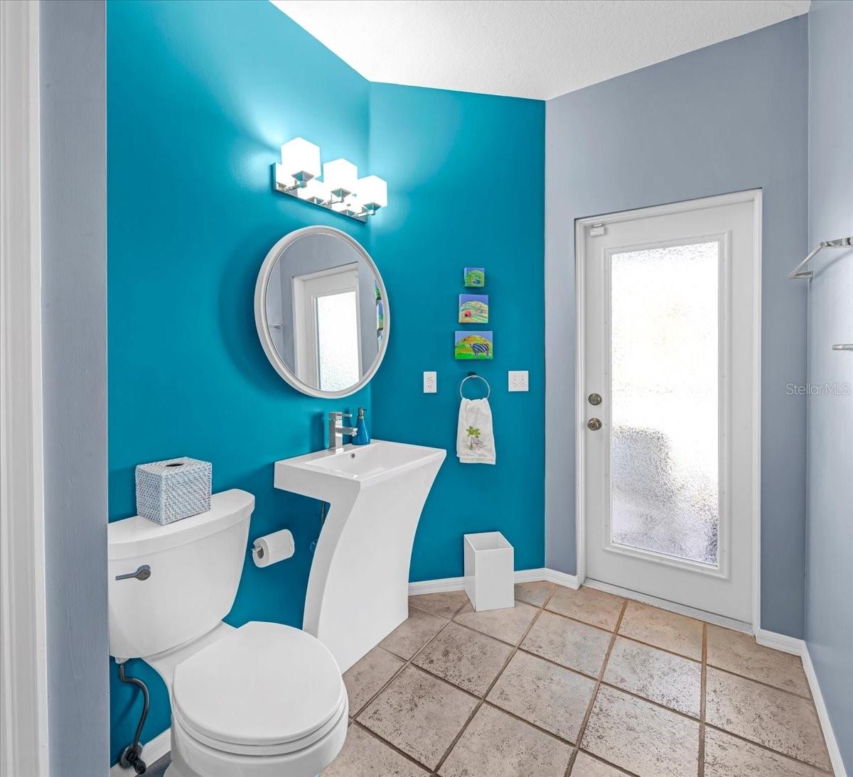 SOUTH DAVISTA FIRST ADD - Residential