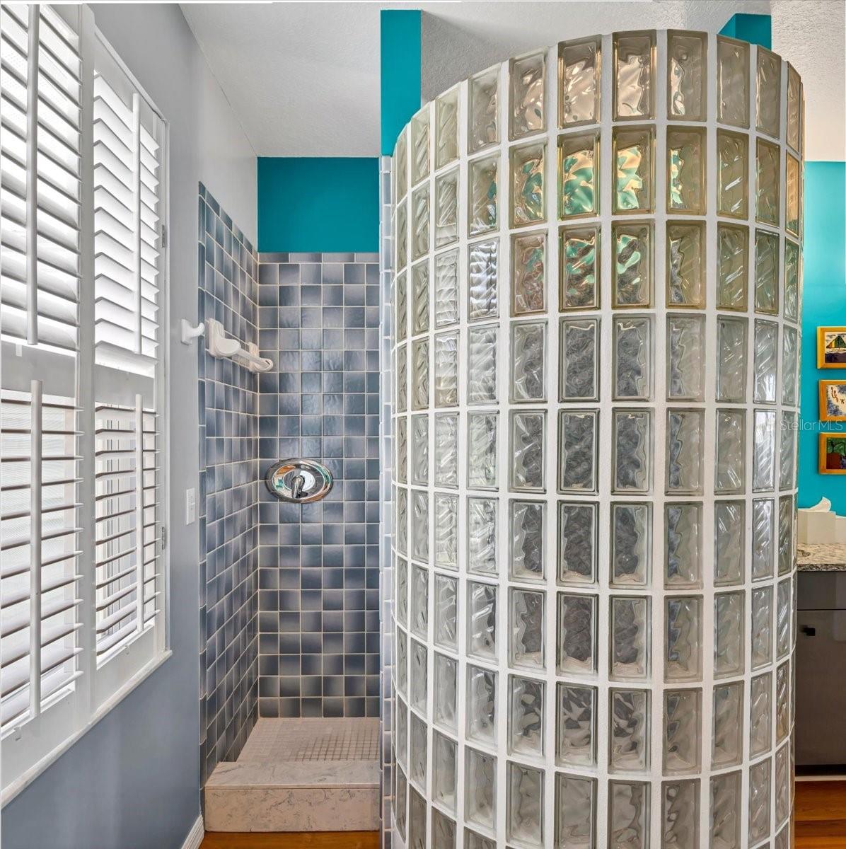 SOUTH DAVISTA FIRST ADD - Residential