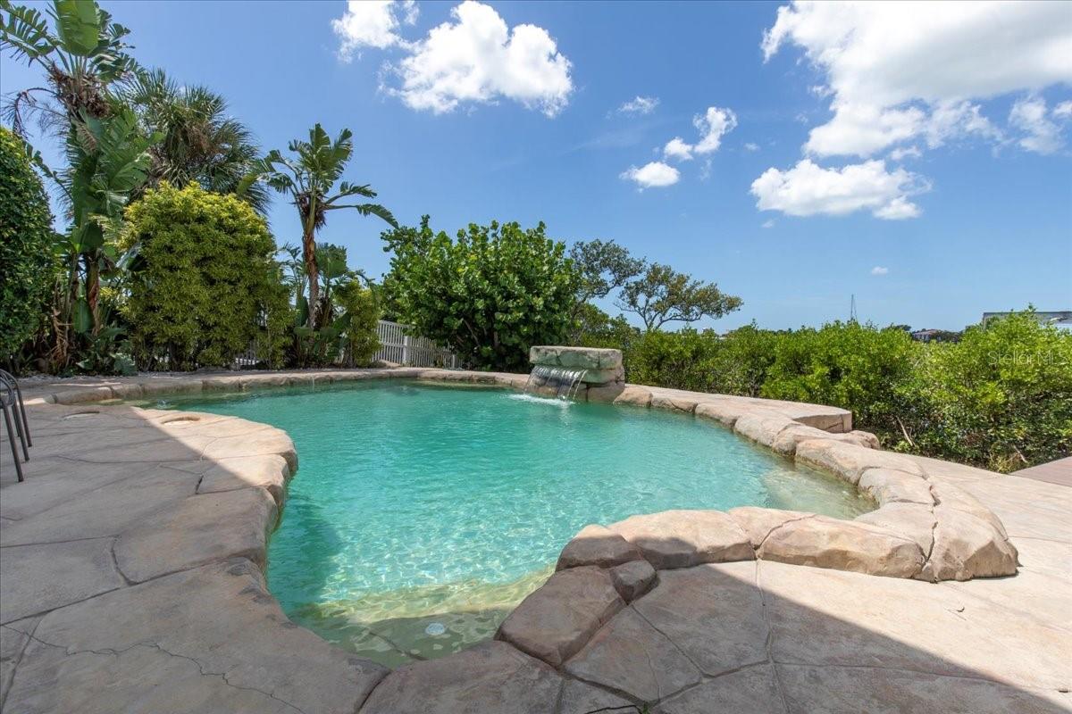 SOUTH DAVISTA FIRST ADD - Residential