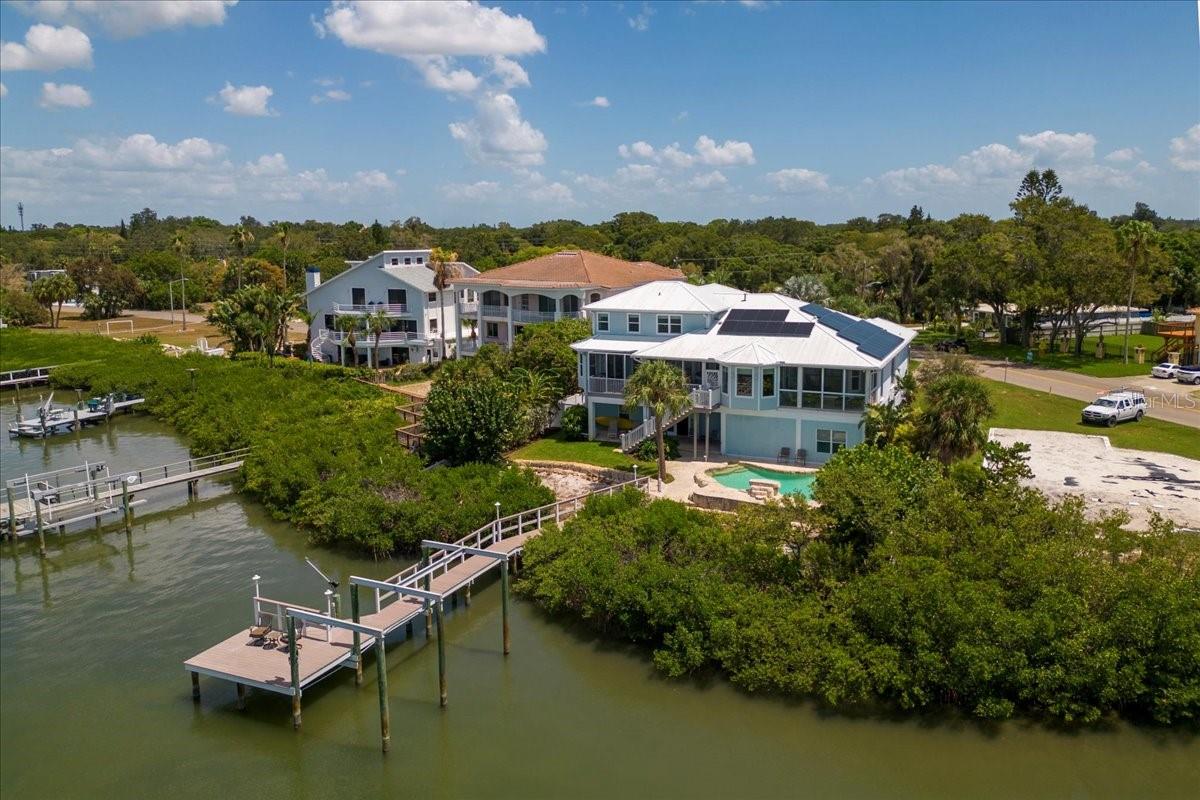 SOUTH DAVISTA FIRST ADD - Residential