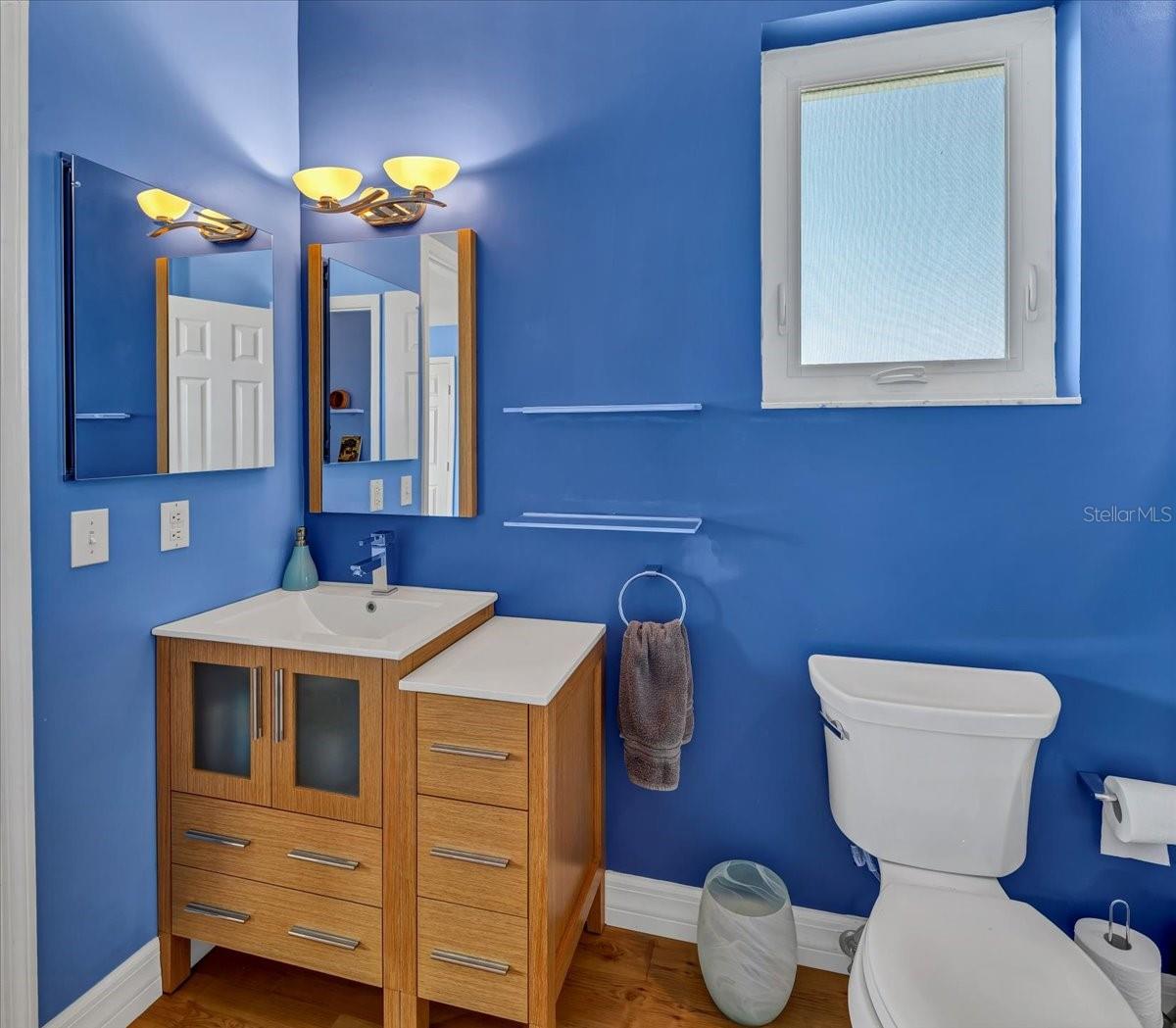 SOUTH DAVISTA FIRST ADD - Residential