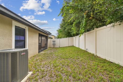 A home in LAKELAND