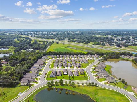 A home in LAKELAND