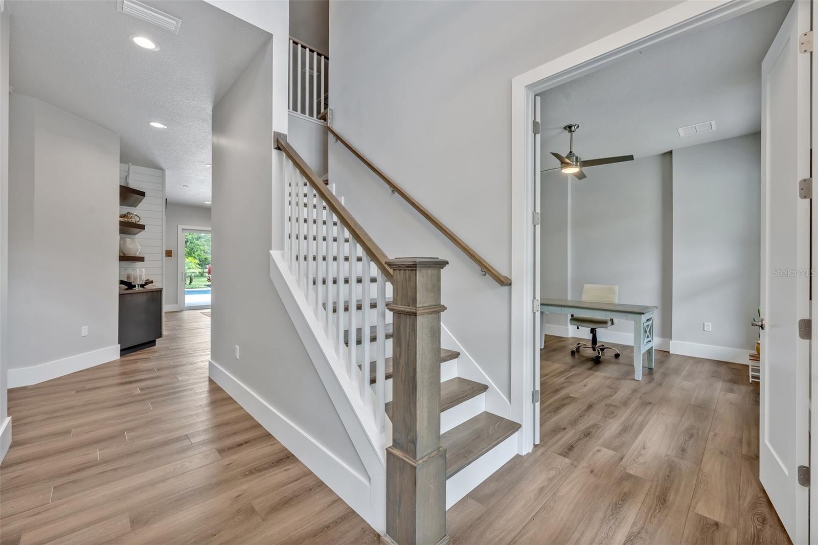 2459 MCGREGOR OAKS LANE