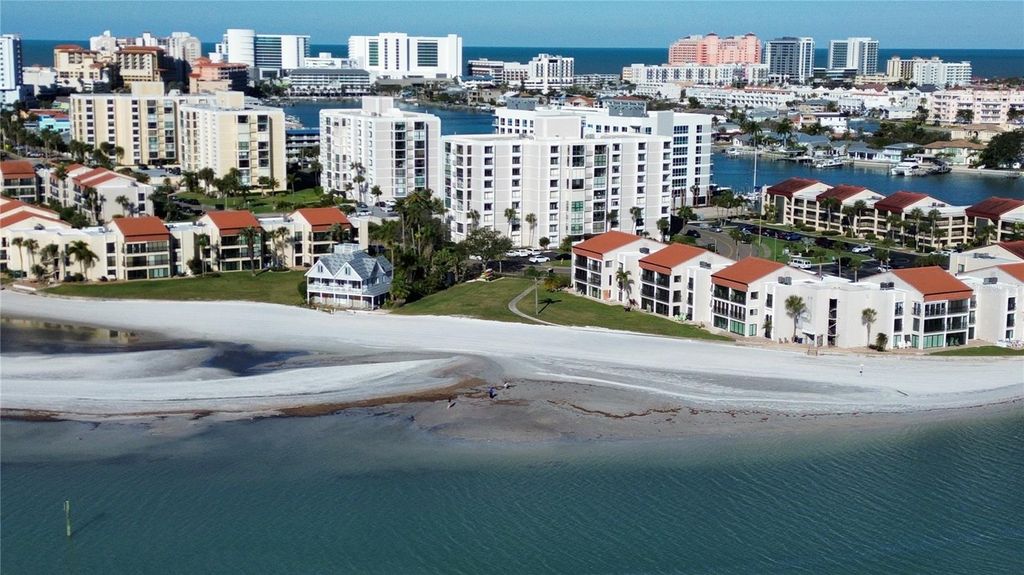 Photo of 855 Bayway Boulevard #908, Clearwater Beach, FL 33767 (MLS # TB8399395)