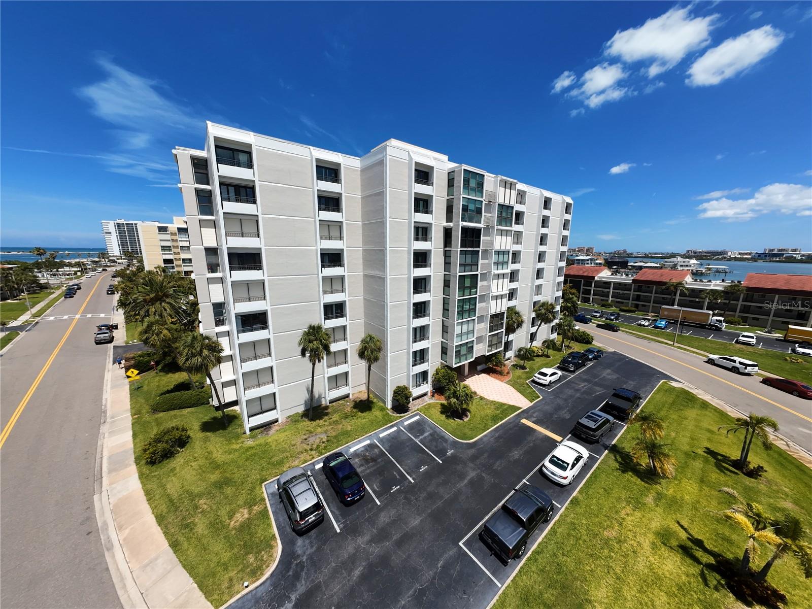 855 BAYWAY BOULEVARD 908