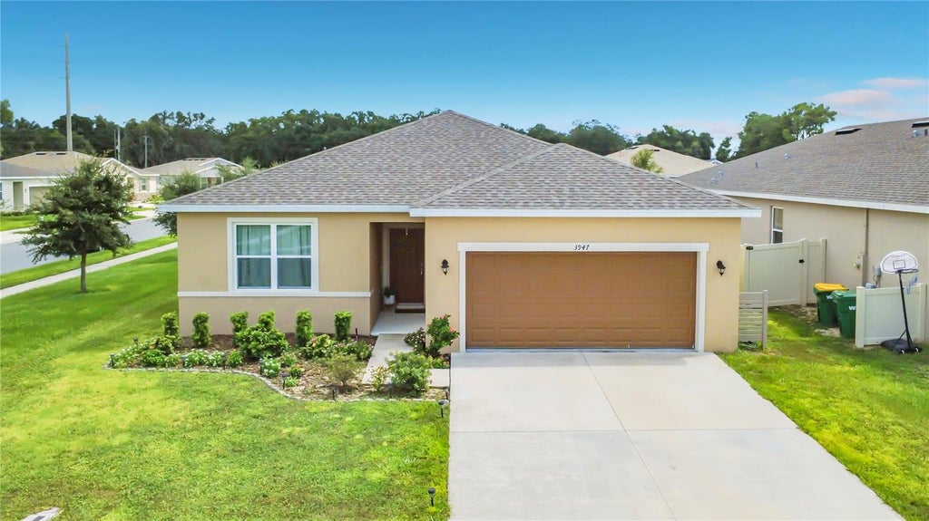 Photo of 3947 Mayhill Loop, Eustis, FL 32736 (MLS # O6434515)