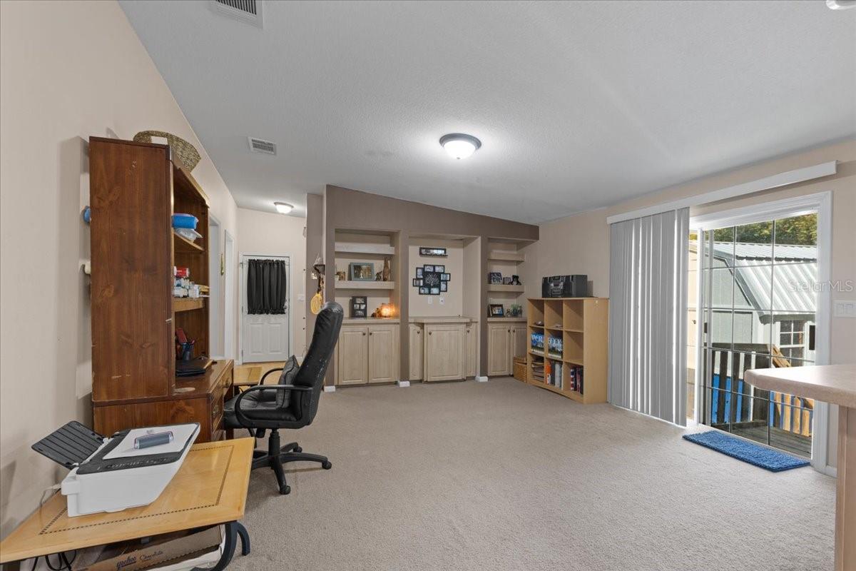 RIVERS ESTATE - Residential