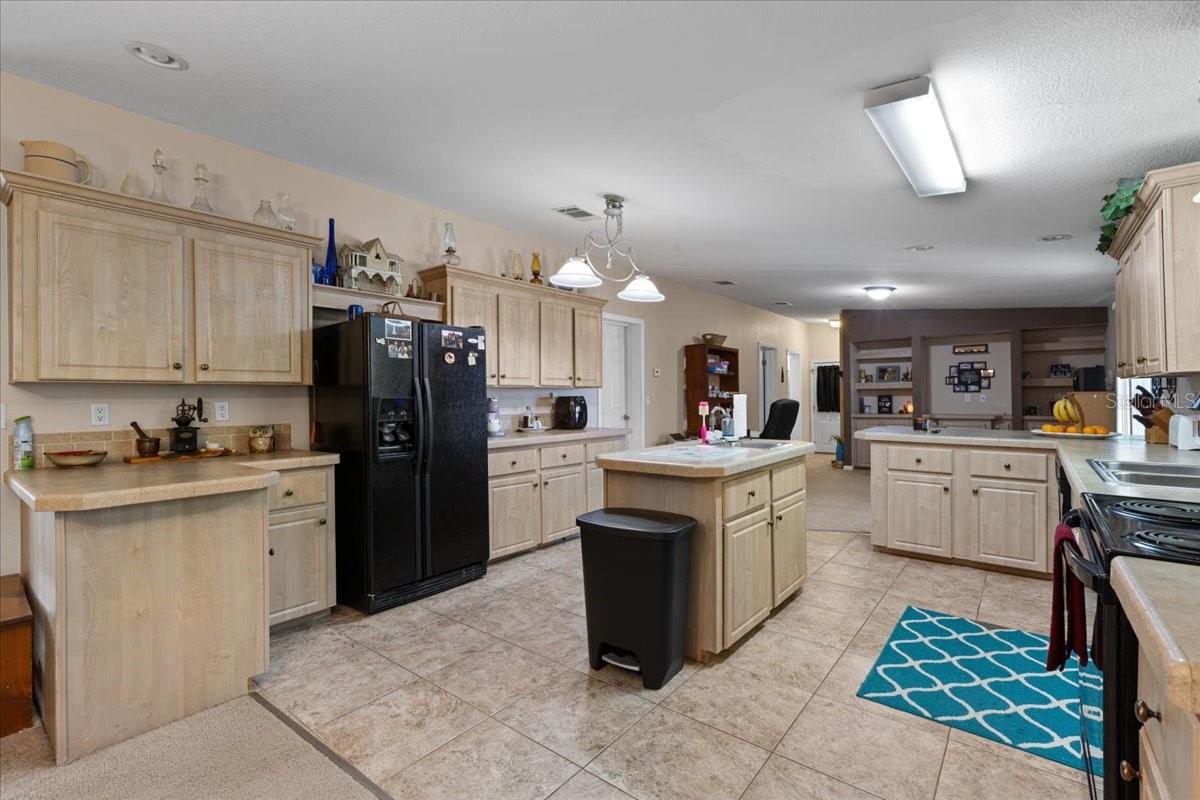 RIVERS ESTATE - Residential