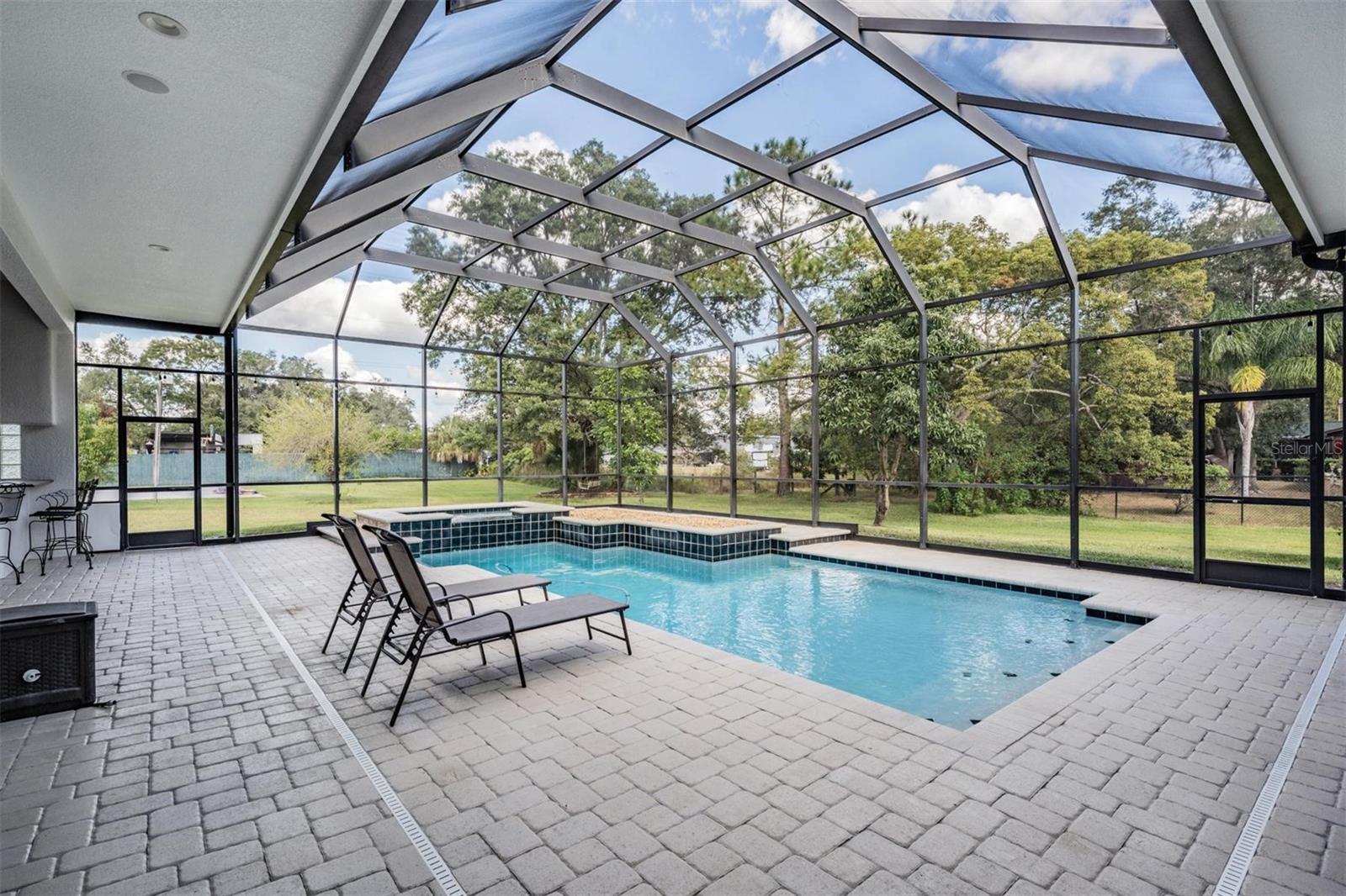 GREEN MEADOW - Residential