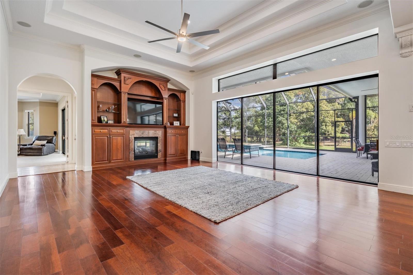 GREEN MEADOW - Residential