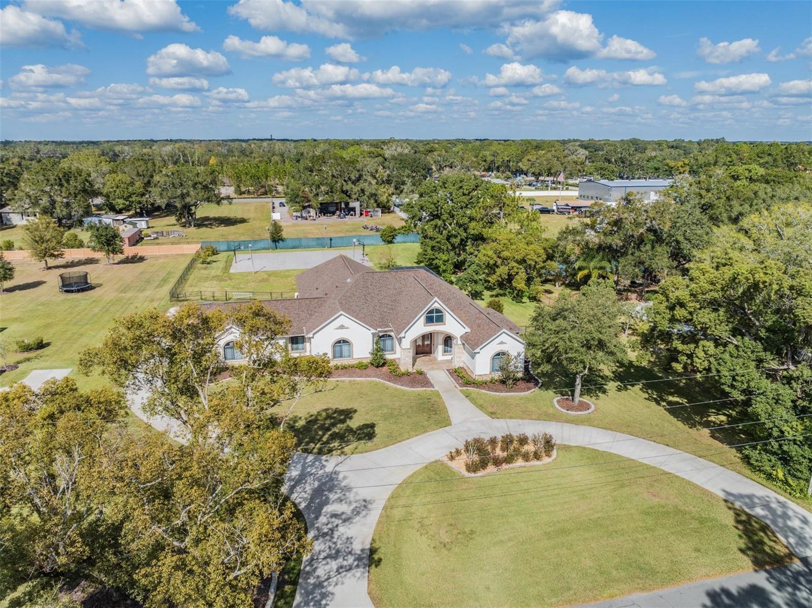 GREEN MEADOW - Residential