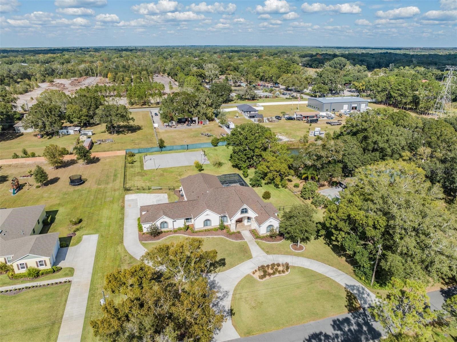 GREEN MEADOW - Residential