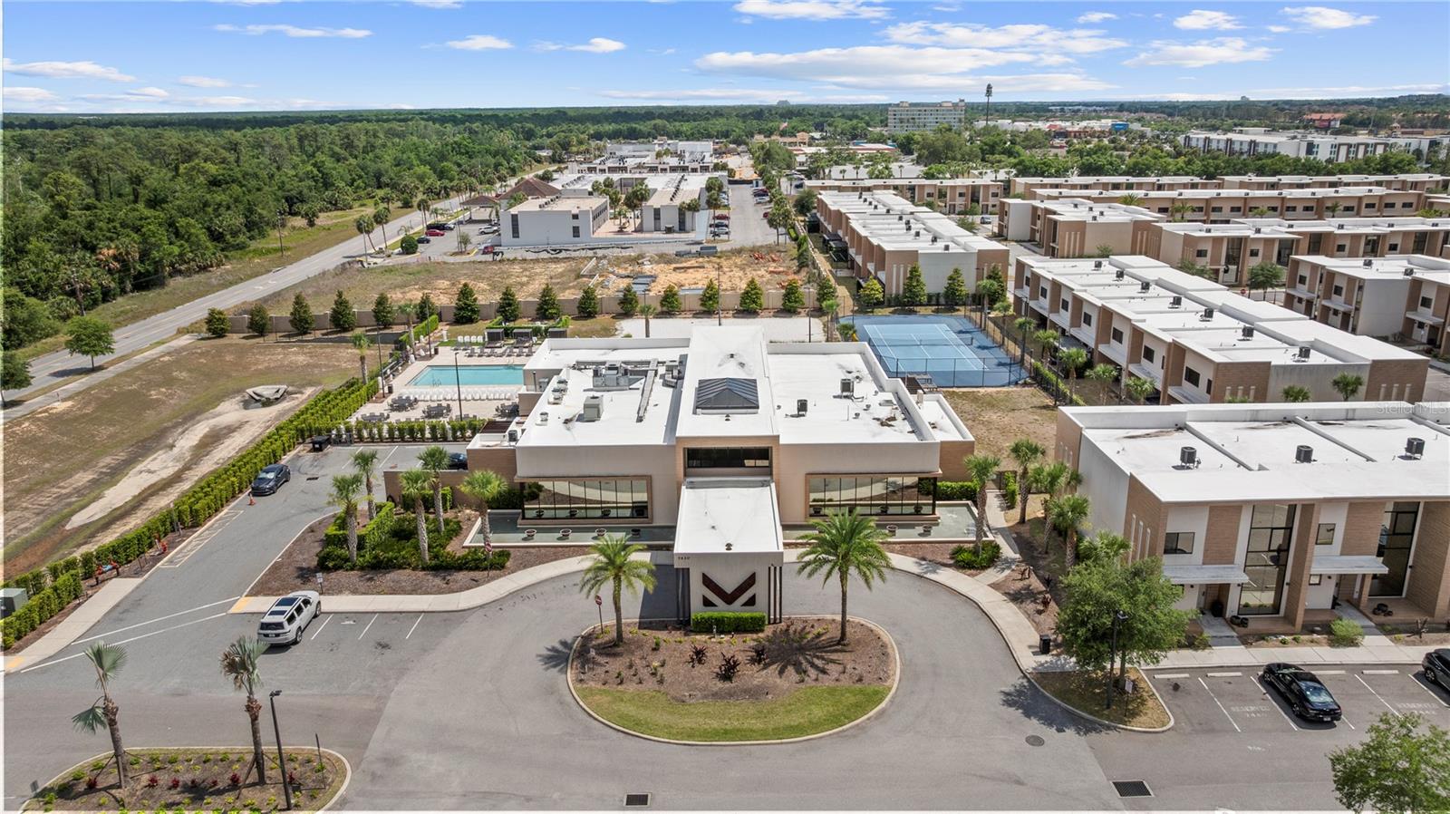 MAGIC VILLAGE - Residential